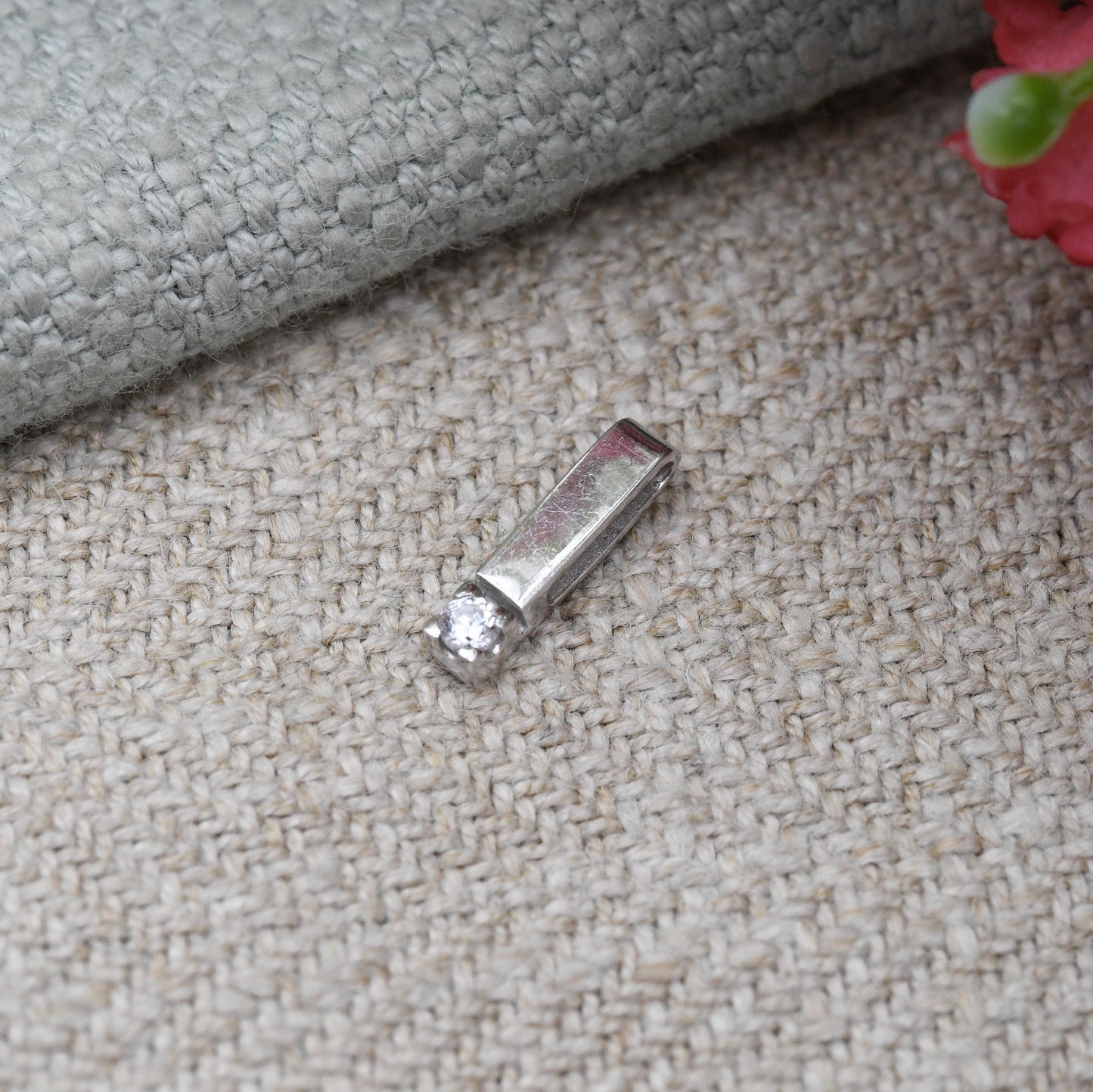 Vintage 9ct White Gold CZ Pendant Italian - Solid Gold Minimalist Gift for Her | Little Bar Pendant Charm | Illusion Tension Set
