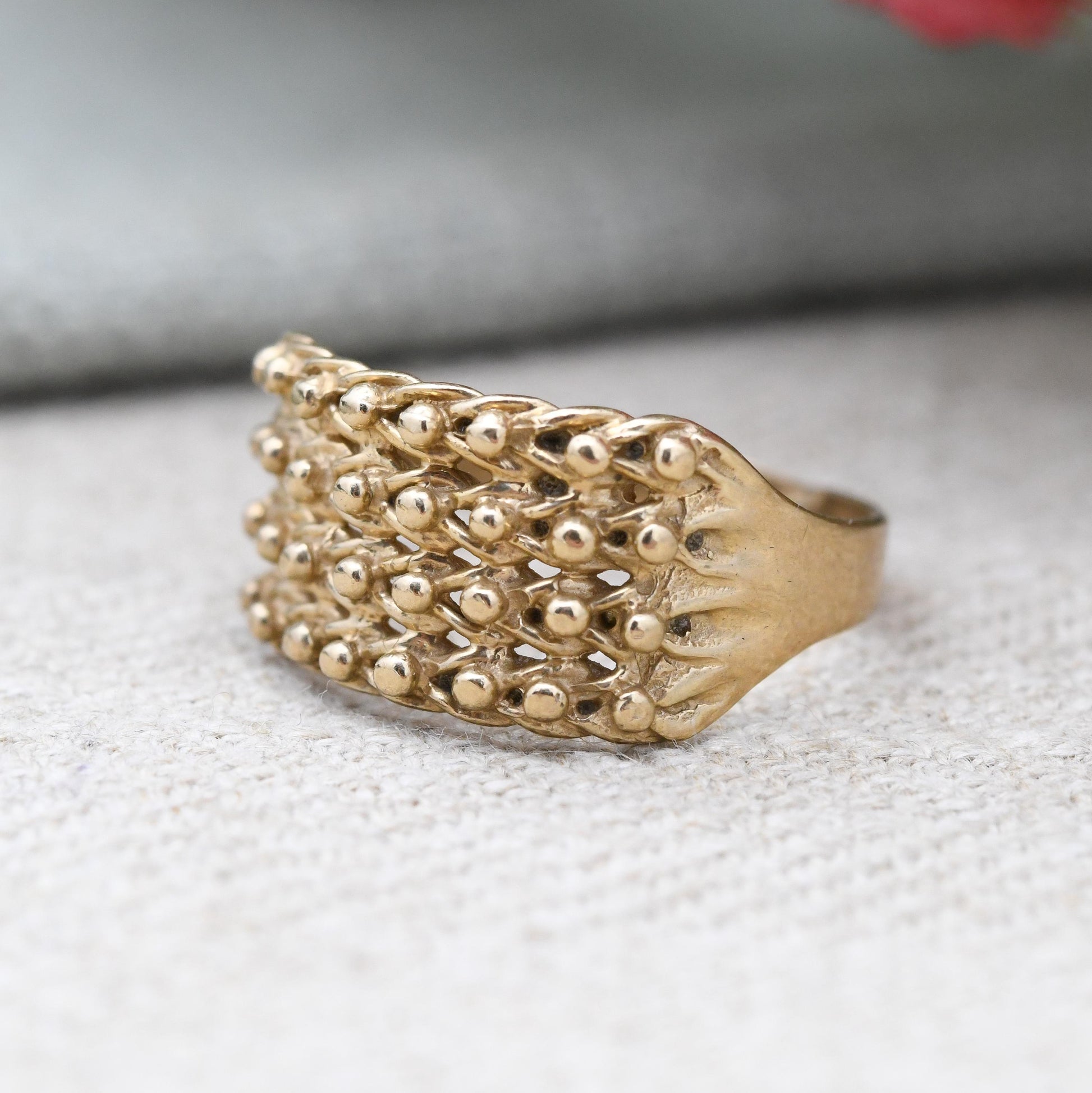 Vintage 9ct Gold Keeper Ring - Four Row Textured Knotted Band Love Symbol | Everyday Gold Jewellery | UK Size - R 1/2 | US Size - 8 3/4