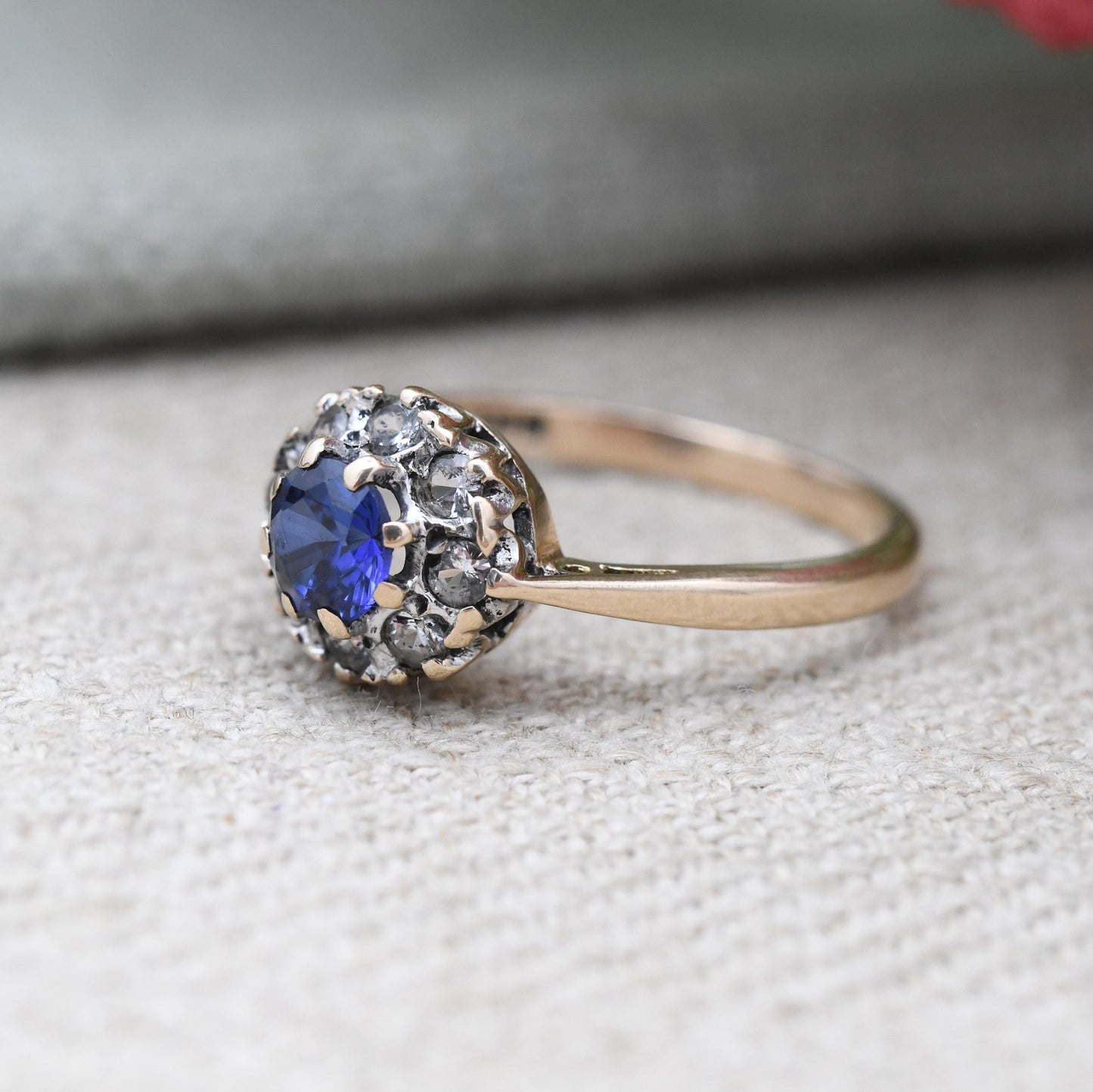 Vintage 9ct Gold Ring Blue Stone Halo - Large Deep Blue Synthetic Stone Cocktail Ring | UK Size - P | US Size - 7 1/2