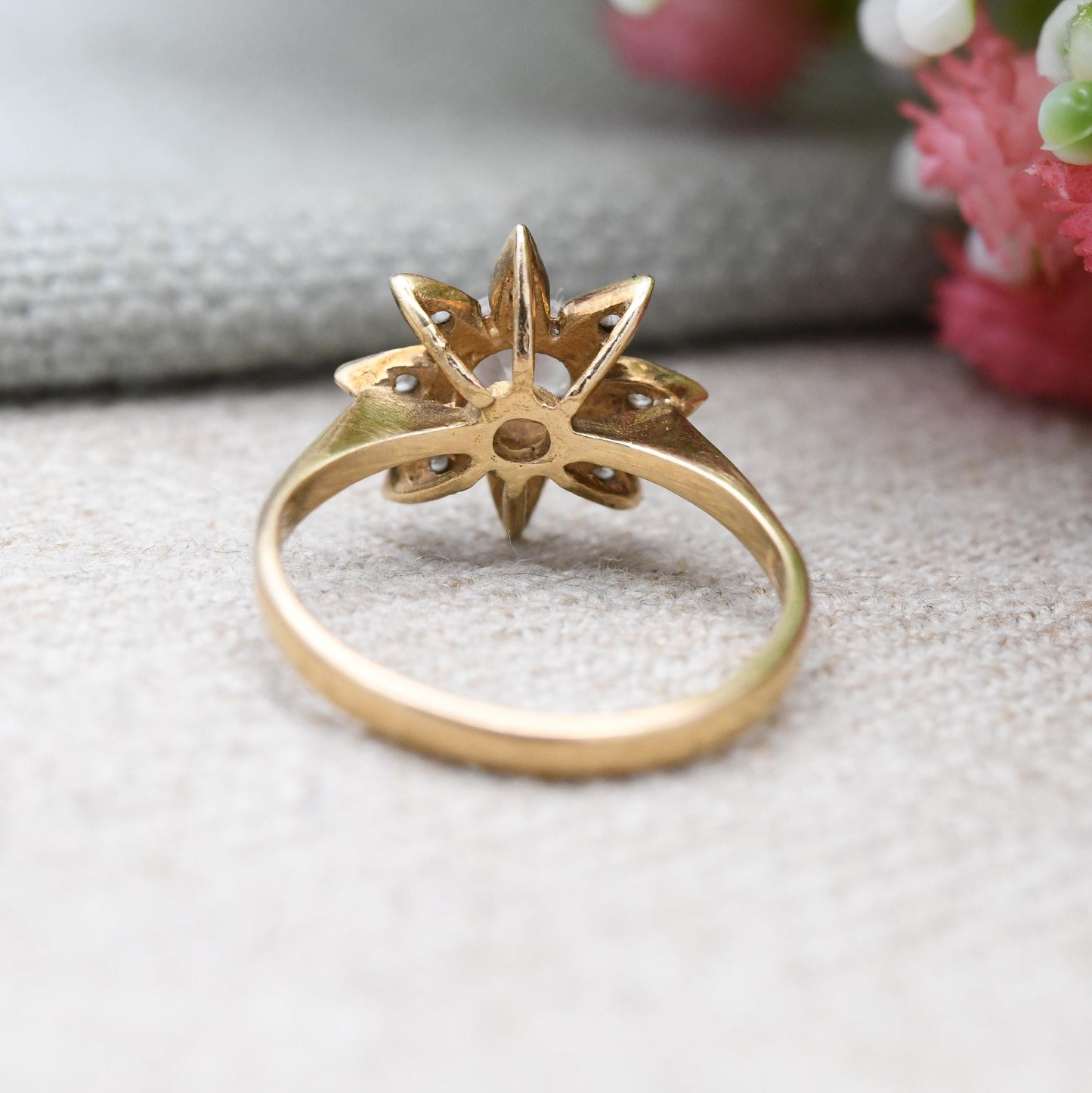 Vintage 9ct Gold Cluster Ring 1984 with Clear Stones - Mid-Century Delicate Cocktail Elven Style Star Ring | UK Size - L 1/2 | US Size - 6
