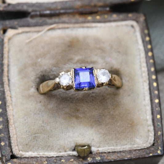 Vintage 9ct Gold Blue Stone Three Stone Ring 1987 - Large Deep Blue Synthetic Stone Cocktail Ring | UK Size - P 1/2 | US Size - 8