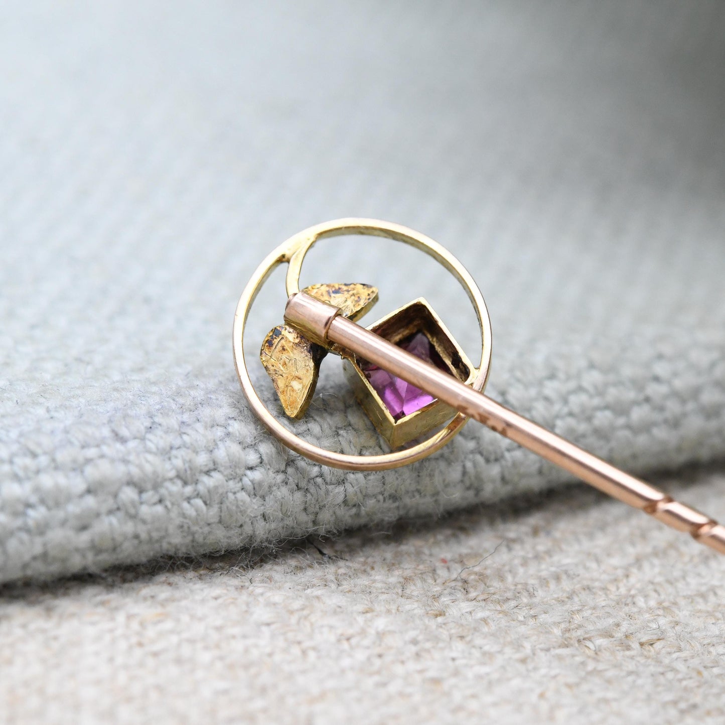 Antique Edwardian 9ct Gold Amethyst Pin Brooch with Gemstone Leaf Design - Purple Stone Seed Pearl | Floral Leaf Pin
