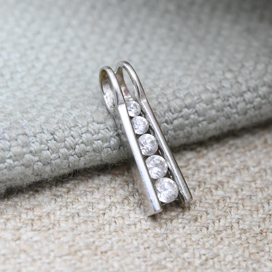 9ct White Gold Pendant with Graduated Stones - Solid Gold Minimalist Gift for Her | Bar Shape Tension Set Pendant Charm