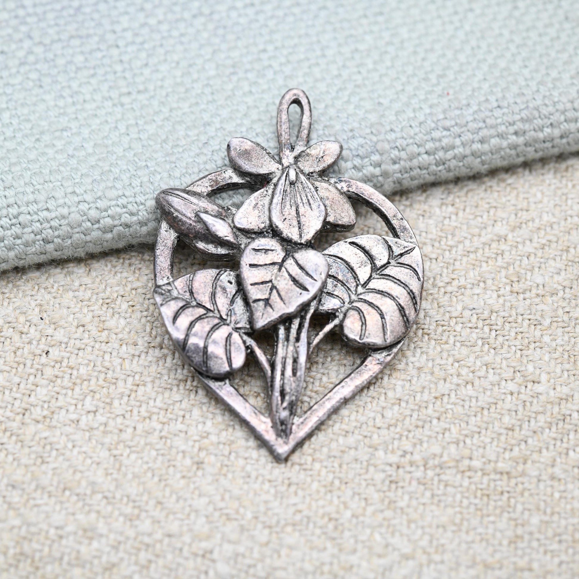 MASJ Pewter Love Heart Flower Pendant 1994 - Openwork Textured Design | Floral | Gift for Her | Gift for Pendant Charm Necklace