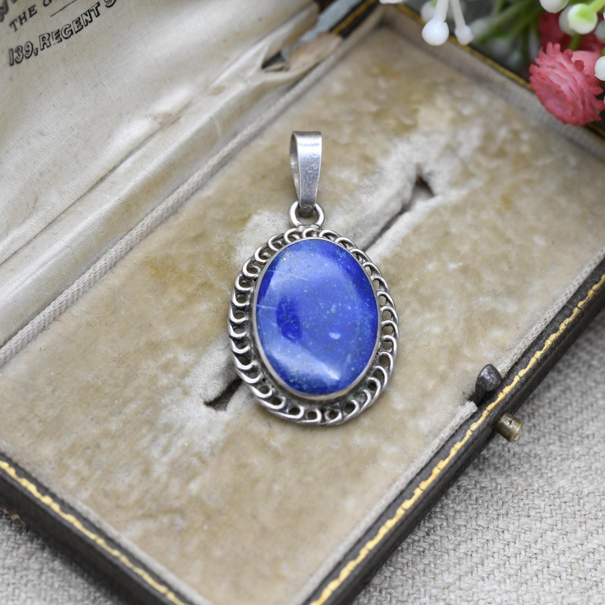 Vintage Sterling Silver Lapis Lazuli Pendant with Openwork Border Design - Blue and Gold Gemstone | Wirework | Gift for Pendant Necklace
