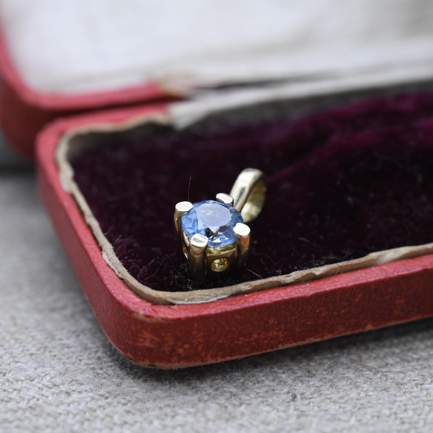 Vintage 14ct Gold Blue Gemstone Pendant - Mid-Century | Baby Blue Stone | Little Charm for Necklace Stack