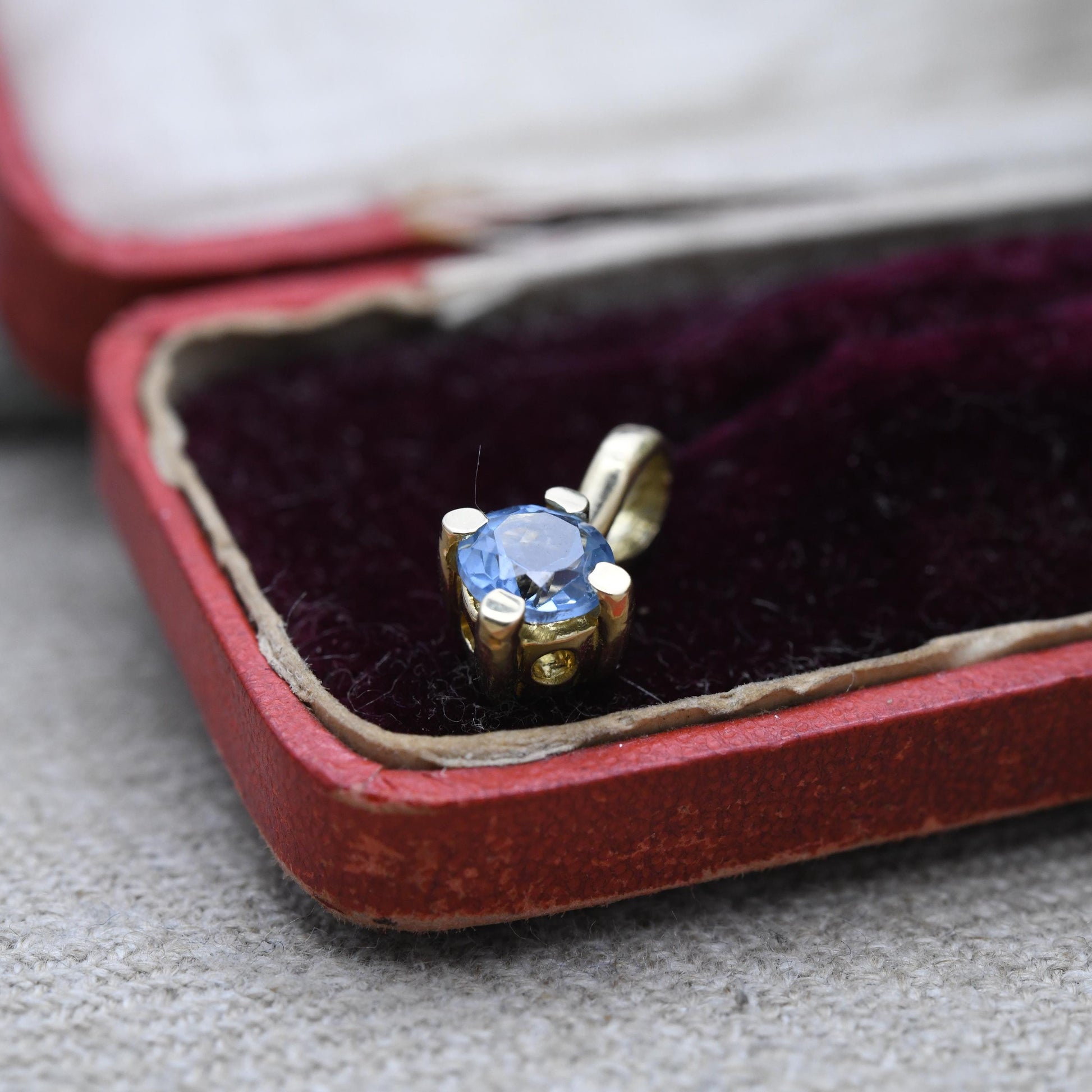 Vintage 14ct Gold Blue Gemstone Pendant - Mid-Century | Baby Blue Stone | Little Charm for Necklace Stack