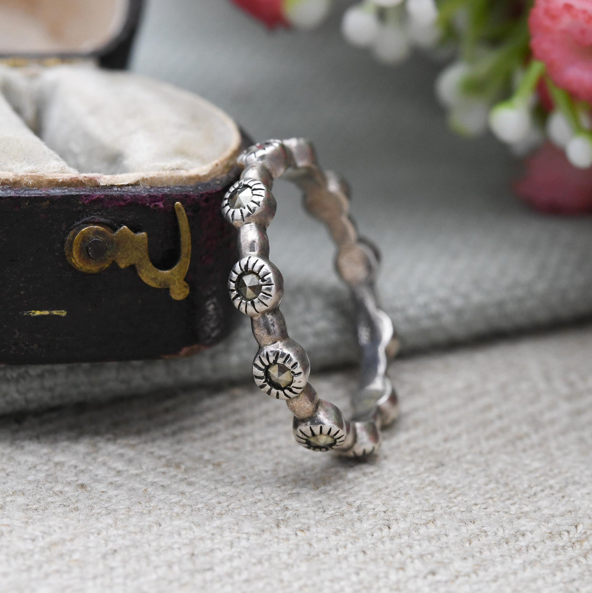Vintage Sterling Silver Eternity Marcasite Ring - Bar Spaced Faceted Stone Cut | UK Size - S | US Size - 9 1/2