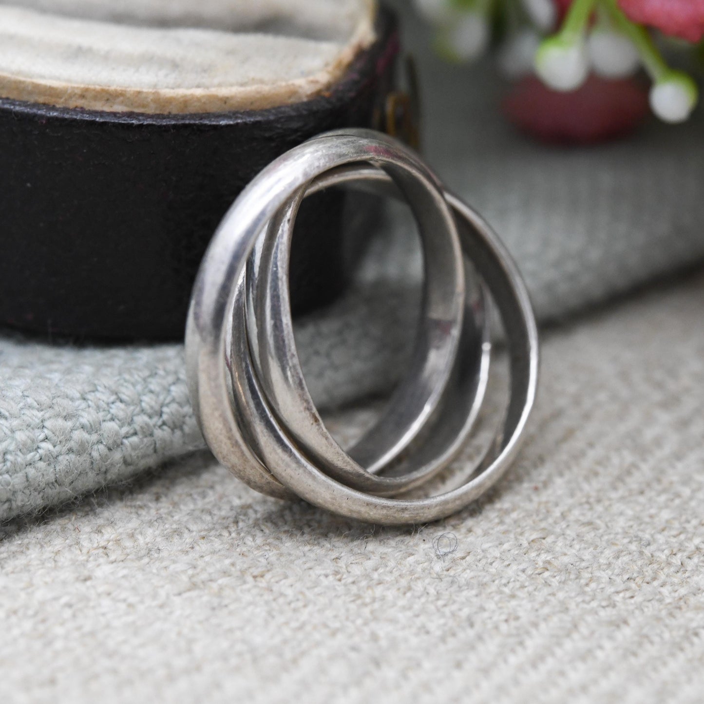 Vintage Sterling Silver Russian Wedding Band Ring - Trilogy Crossed Band | UK Size - J 1/2 | US Size - 5