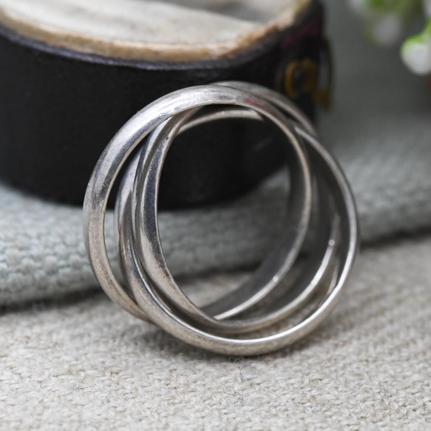 Vintage Sterling Silver Russian Wedding Band Ring - Trilogy Crossed Band | UK Size - J 1/2 | US Size - 5