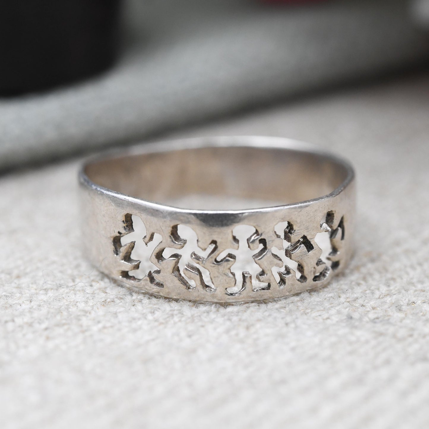 Vintage Sterling Silver Figure Band Ring - Cut Out Dancing Men Ring | Unisex | Everyday | UK Size - T | US Size - 9 1/4