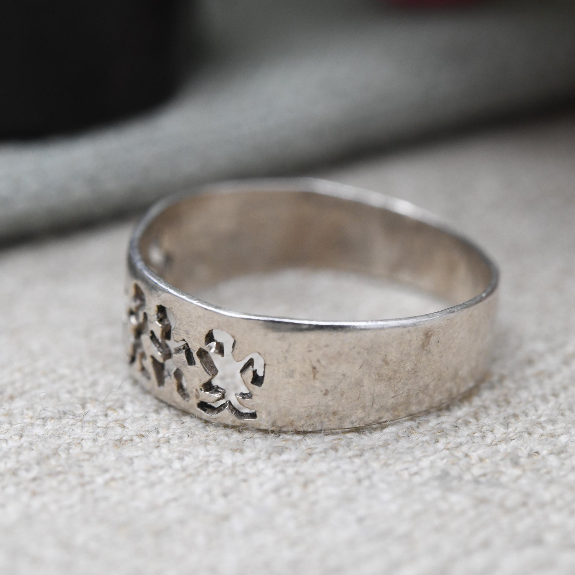 Vintage Sterling Silver Figure Band Ring - Cut Out Dancing Men Ring | Unisex | Everyday | UK Size - T | US Size - 9 1/4