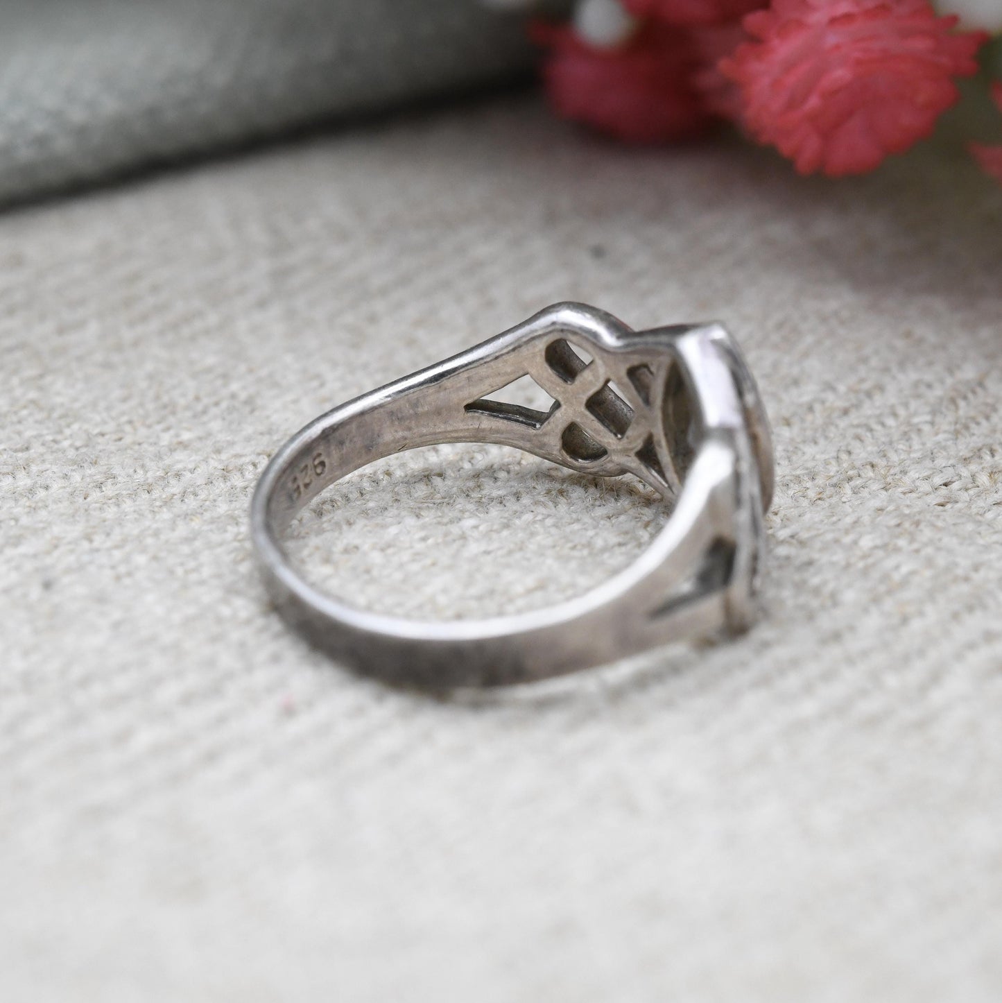 Vintage Sterling Silver Celtic Solitaire Ring - Pointed Oval White Stone | Cut Out Celtic Knot | UK Size - M 1/2 | US Size - 6 1/2