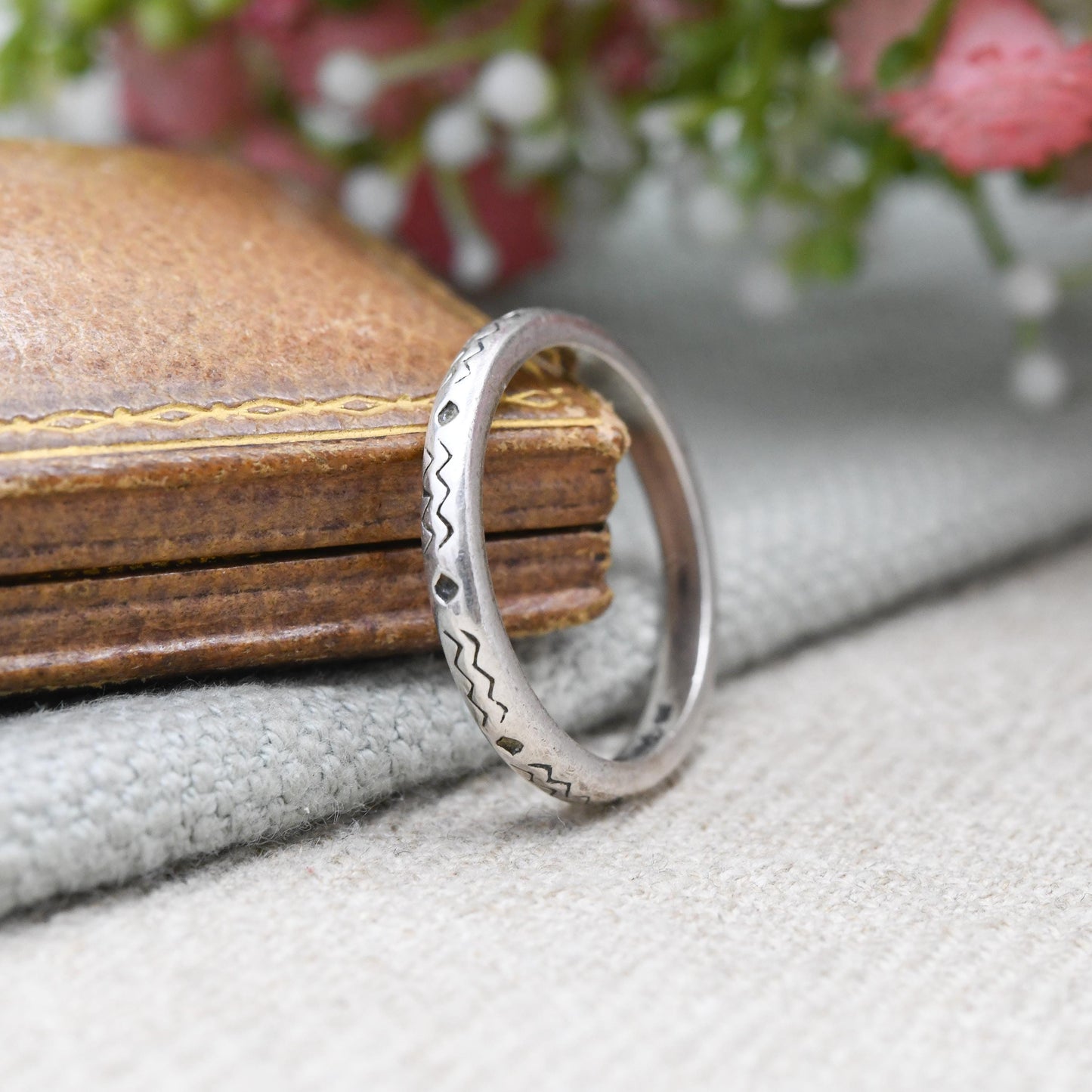 Carolyn Pollack Sterling Silver Band Ring - New Mexico Southwestern Design Old Carlisle Albuquerque | UK Size - R US Size - 8 3/4