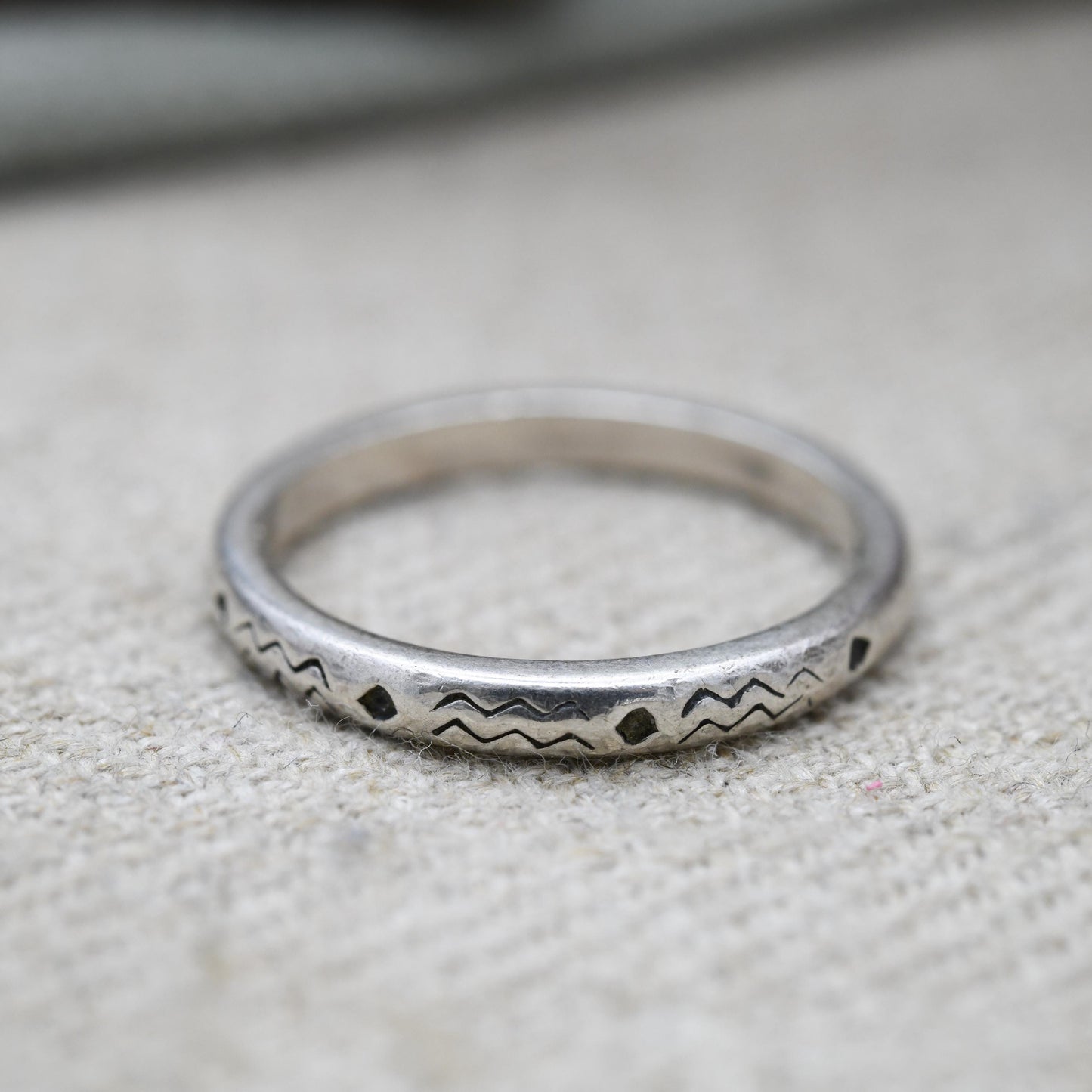 Carolyn Pollack Sterling Silver Band Ring - New Mexico Southwestern Design Old Carlisle Albuquerque | UK Size - R US Size - 8 3/4