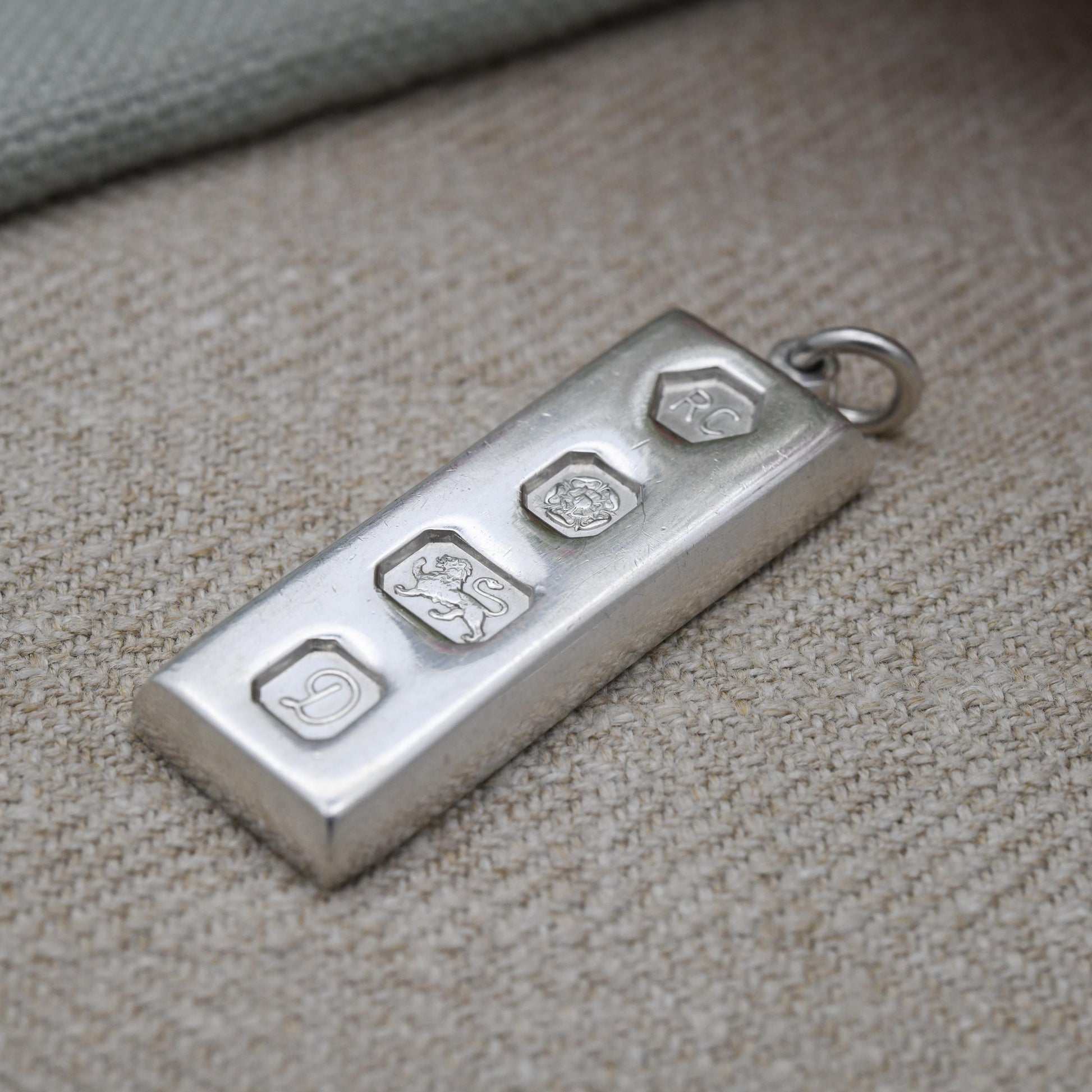 Vintage Sterling Silver Ingot Pendant 1978 by Carrs of Sheffield RC - Clear Hallmark Design Jewellery | Chunky Mid-Century Necklace