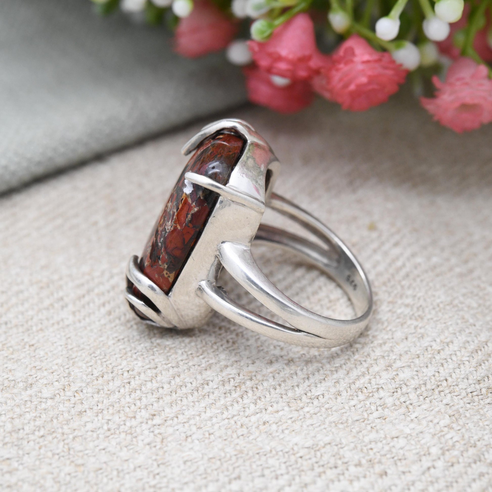 Vintage Sterling Silver Red Agate Ring - Chunky | Modernist | Red Stone | Statement Ring | UK Size - R | US Size - 8 3/4