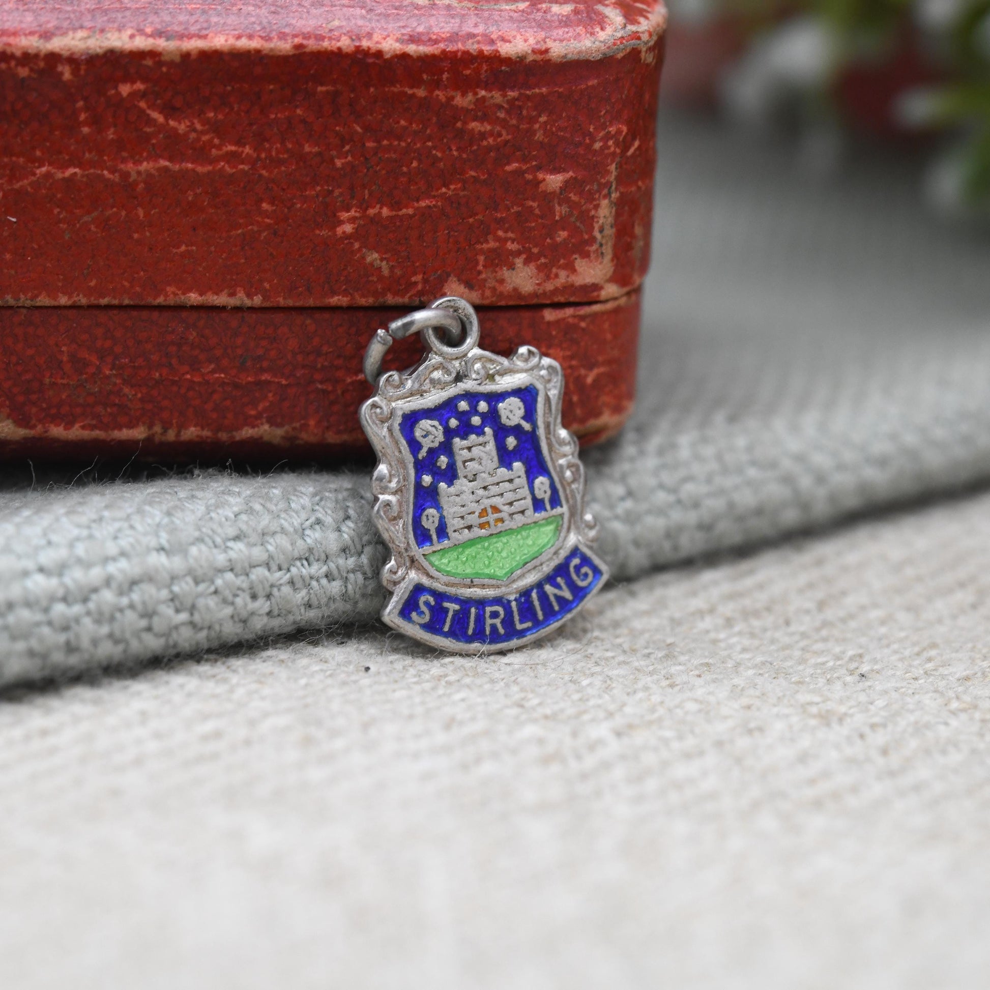Vintage Sterling Silver Stirling Enamel Souvenir Shield Charm Pendant - Scotland | Travel | Tourist | Souvenir Gift for Charm Bracelet