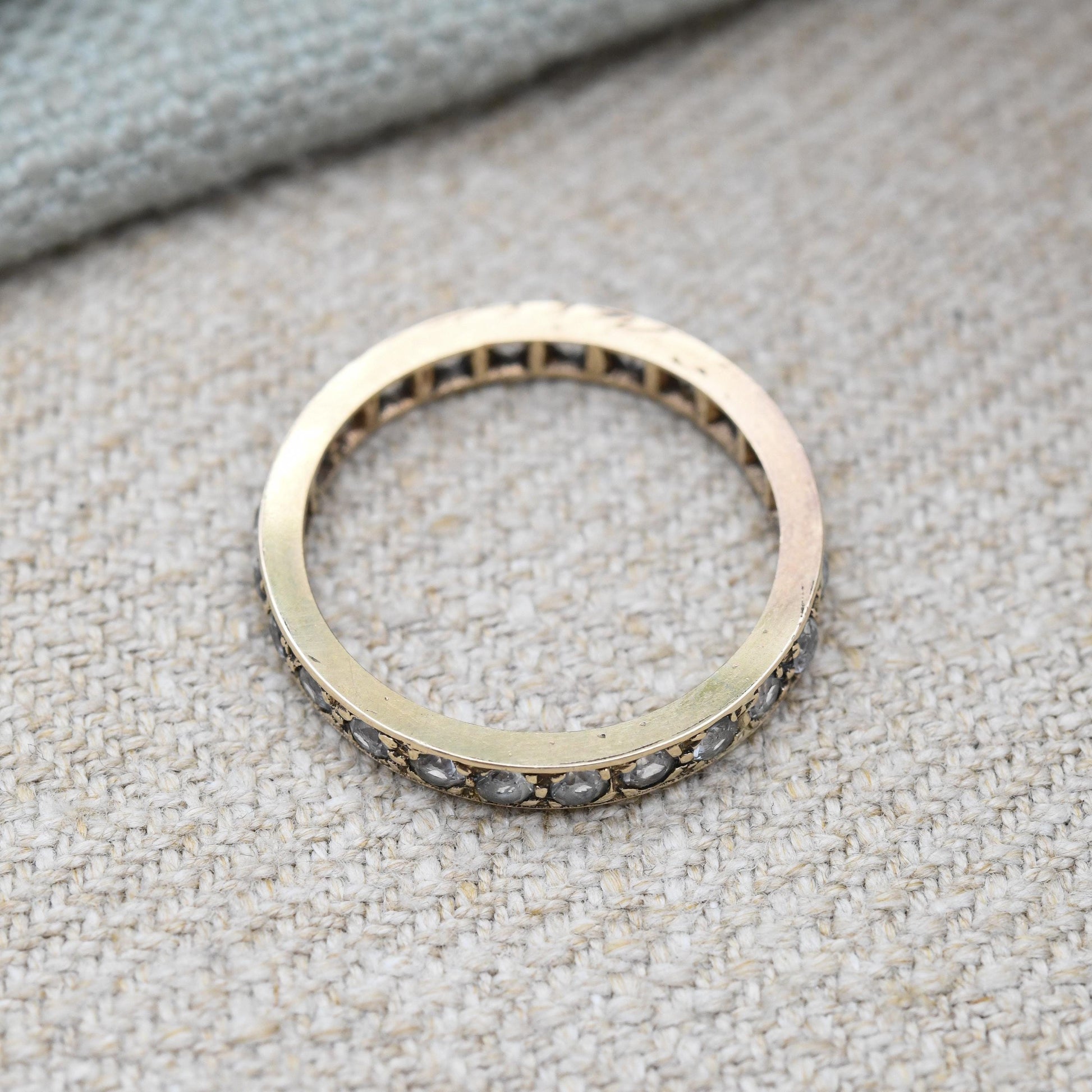 Vintage 9ct Gold Eternity Ring with Clear Stones 1979 - Mid-Century Wedding Band Anniversary Stacking Ring | UK Size - P | US Size - 7 3/4