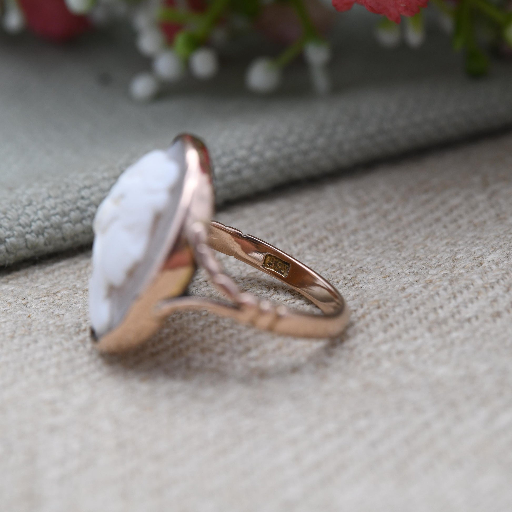 Antique 9ct Rose Gold Cameo Ring - Large Carved Shell Face | Ancient Classical Figure | Raised Cameo | UK Size - M | US Size - 6 1/2