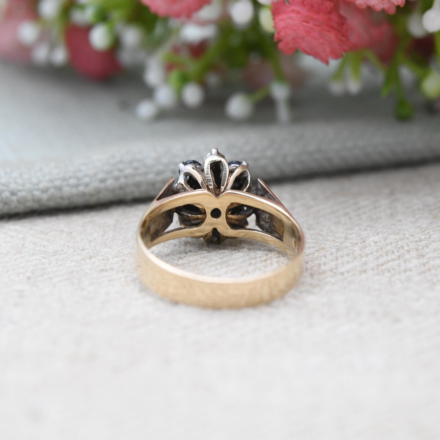 Vintage 9ct Gold Sapphire and Diamond Ring 1979 - Wide Band Deep Blue Floral Ring | Blue Stone Engagement | UK Size - P | US Size - 7 3/4
