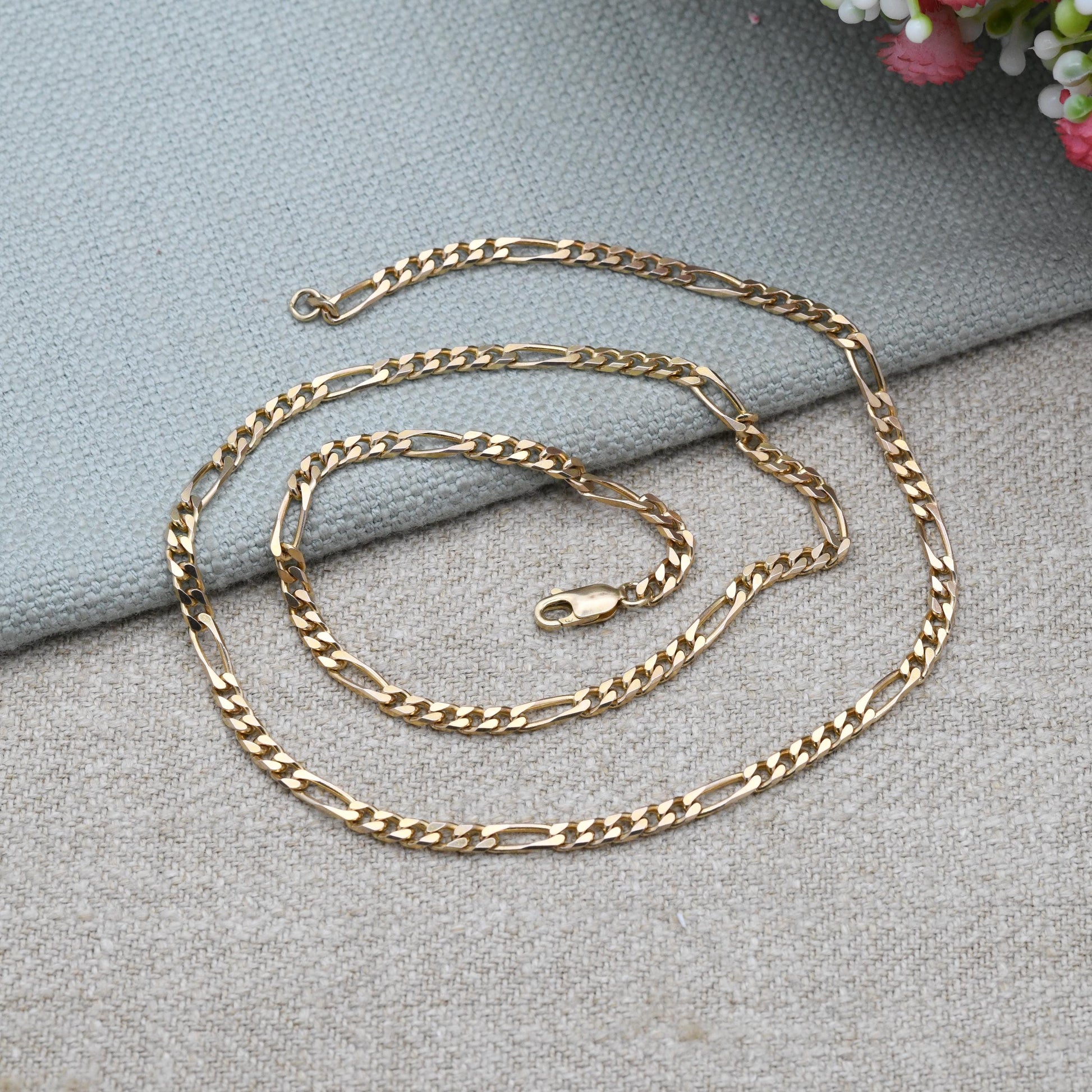 Vintage 9ct Gold Figaro Chain Necklace 1990 - Unisex 9K Solid Gold Chain Flat Links | Yellow Gold Jewellery for Men | 46cm | 18"