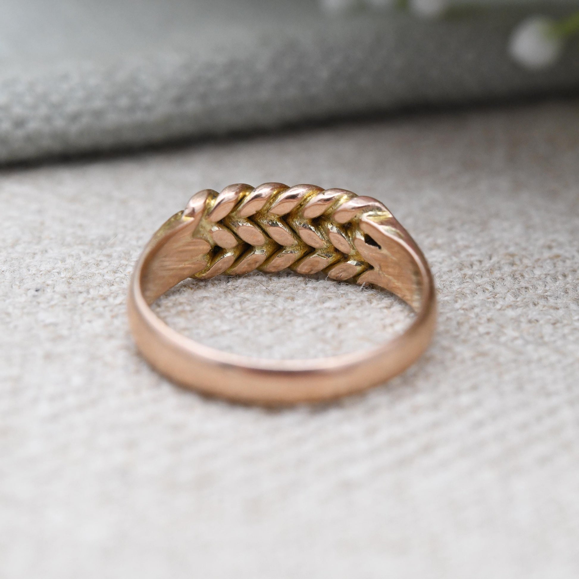 Antique 9ct Gold Keeper Ring 1905 Edwardian - Textured Knotted Band Love Symbol | Everyday Gold Jewellery | UK Size - L | US Size - 5 3/4