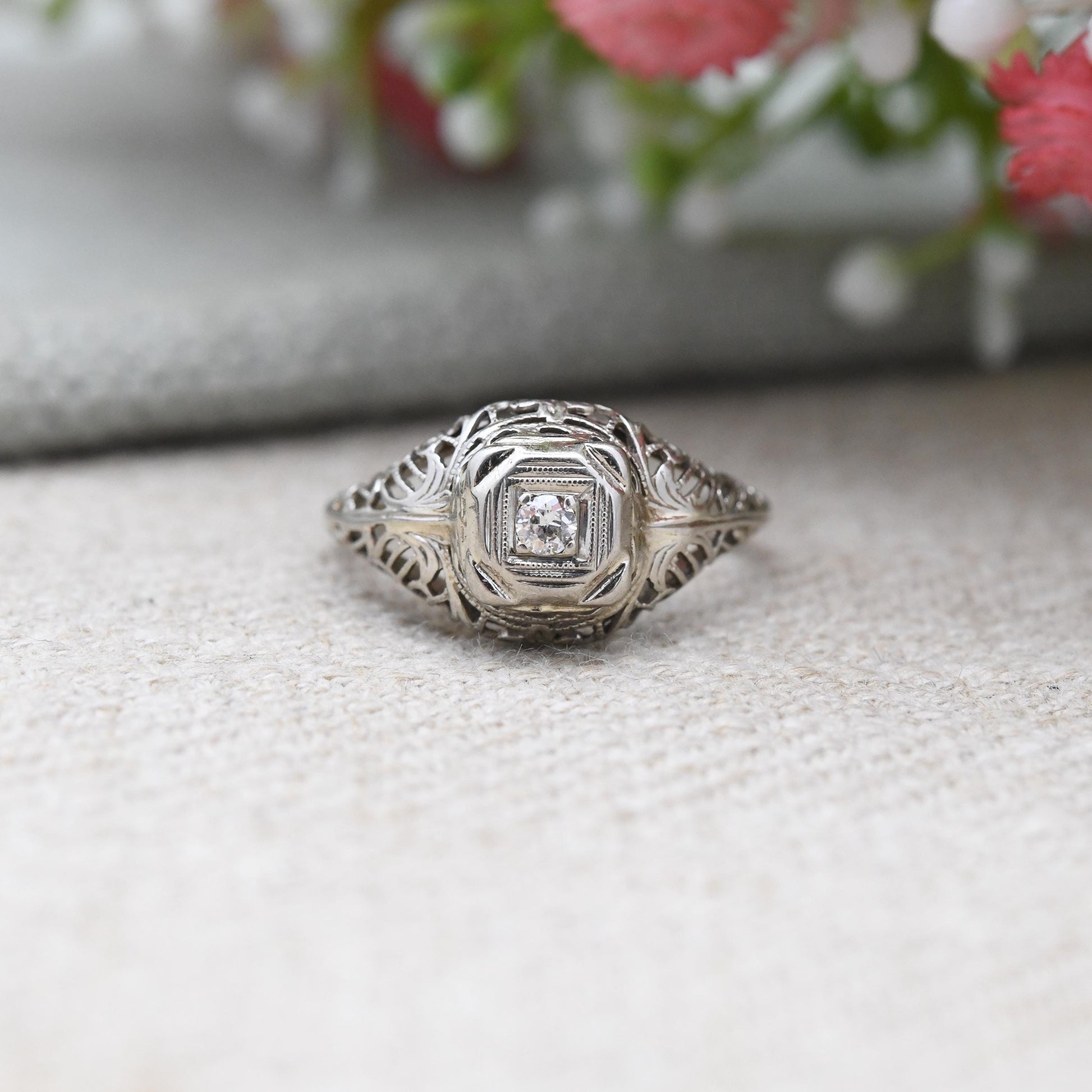 Antique 14ct White Gold Diamond Solitaire Ring - True Vintage Art Deco Engagement Ring | UK Size - J | US Size - 5