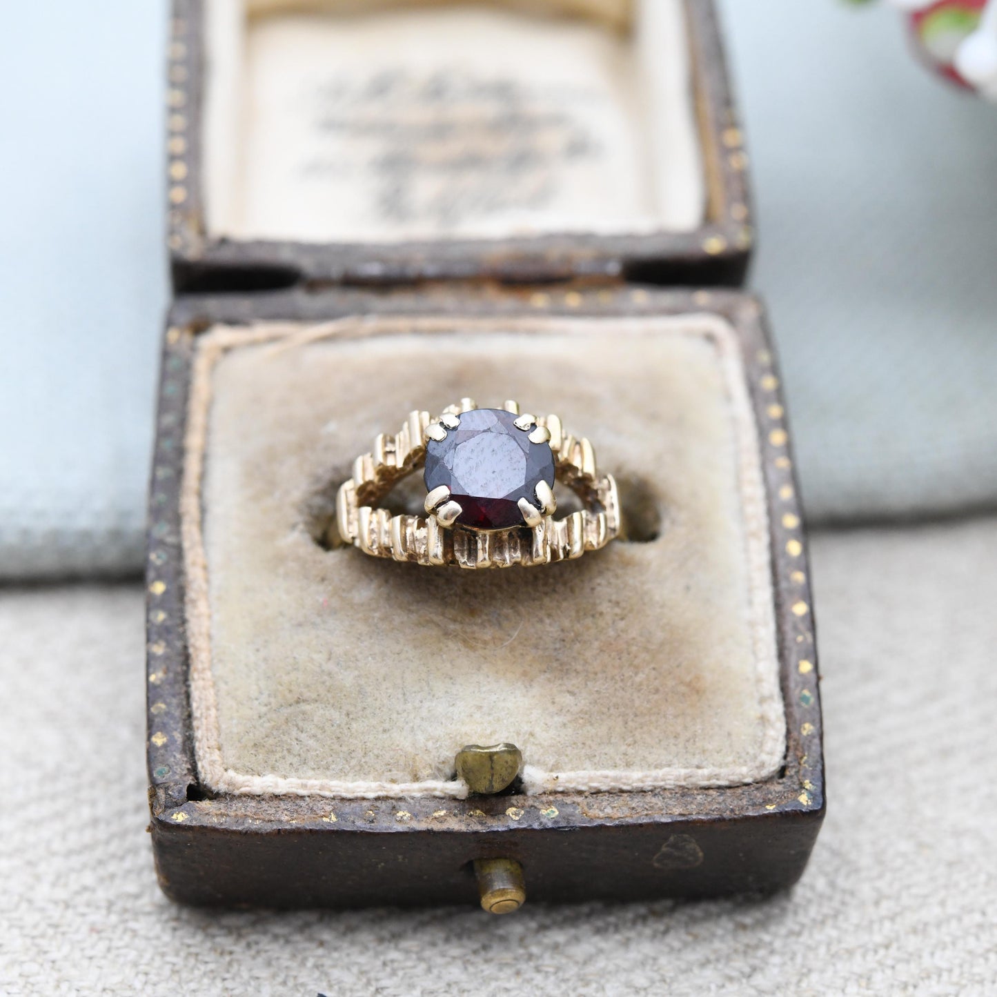 Vintage 9ct Gold Garnet Ring Midcentury Modernist 1977 MCM - Lister & Wright Statement Textured Brutalist | UK Size - N | US Size - 6 3/4