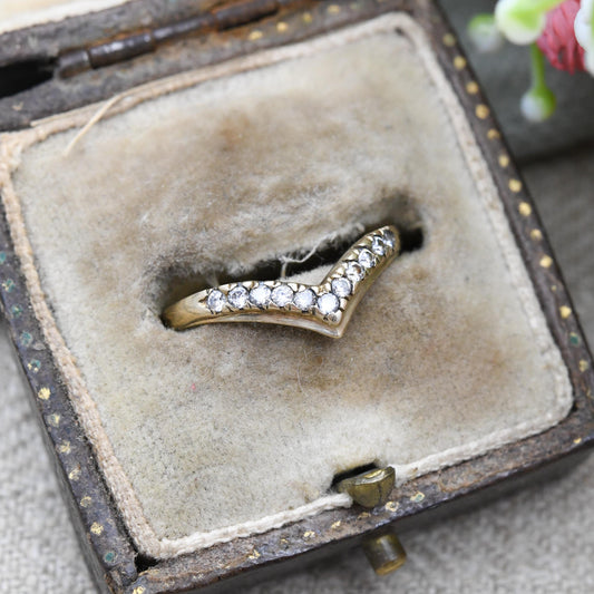 Vintage 9ct Gold Wishbone Ring with CZ Stones 1985 - Yellow Gold V Shaped Band Ring | UK Size - M 1/2 | US Size - 6 3/4