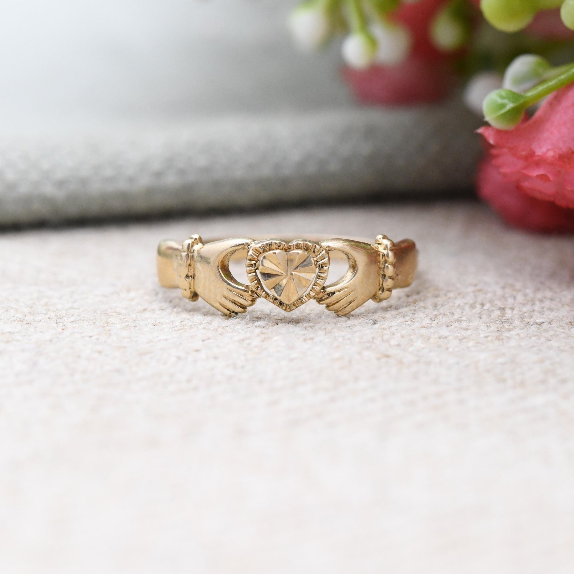 Antique 9ct Gold Dublin Claddagh Ring - Irish Hands Holding Heart Symbol | Diamond Cut Heart | UK Size - L 1/2 | US Size - 6