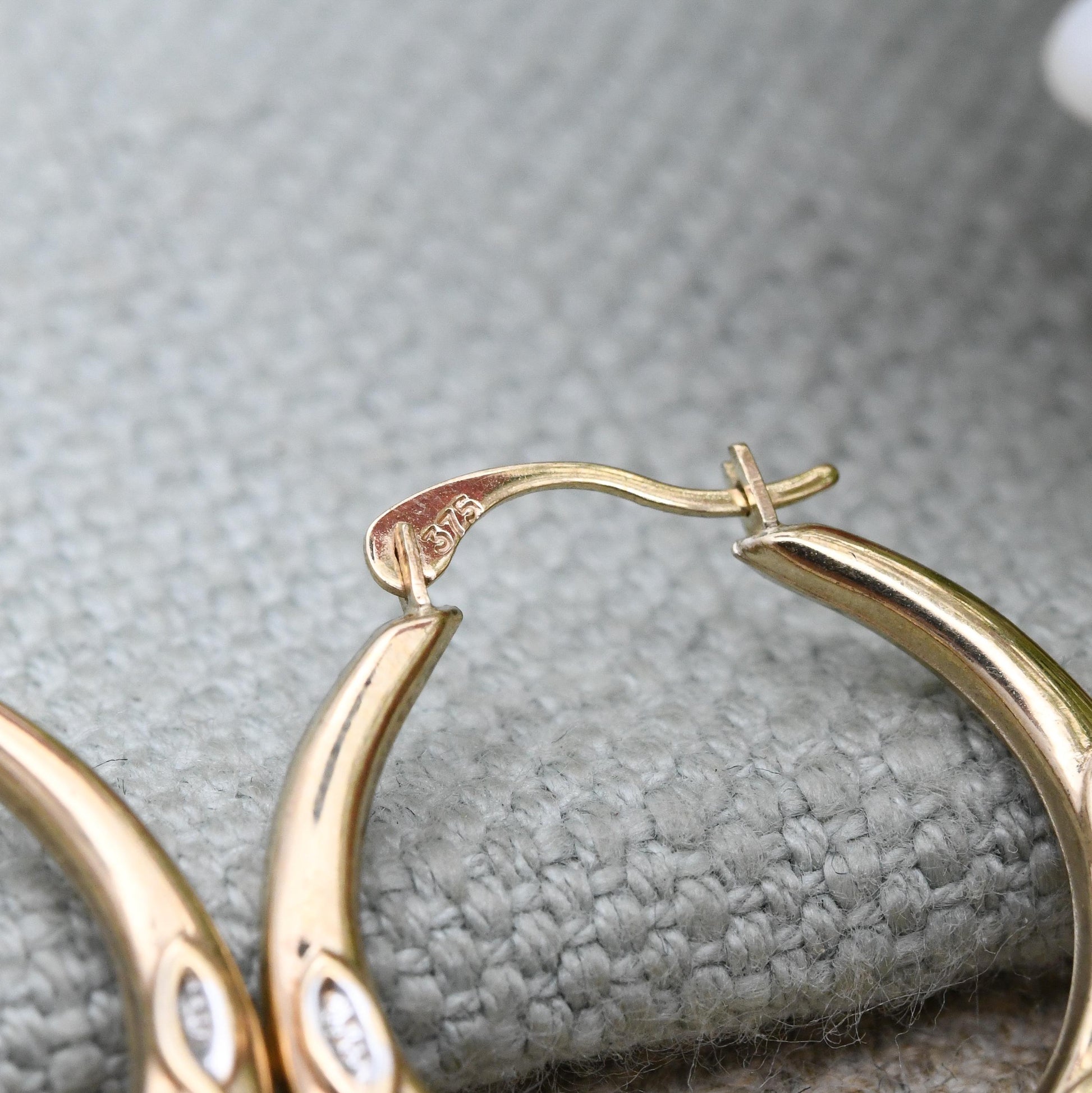 9ct Gold Celtic Hoop Earrings - Two-Tone Triquetra Twist Design | Hollow Hoops | Yellow and White Gold | Pretty Gold Jewellery Gift for Her