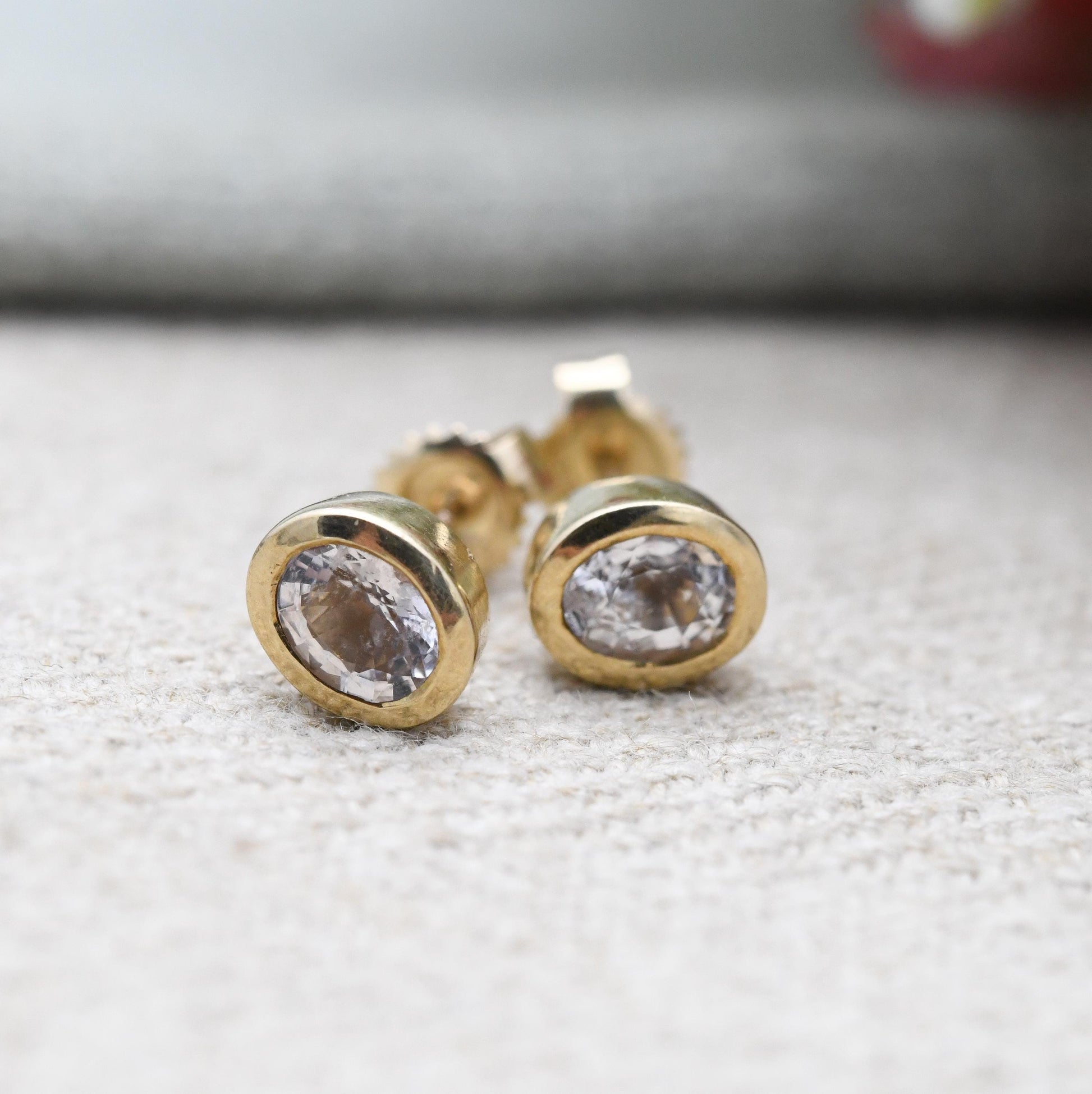 9ct Gold Stud Earrings with Bezel Set Oval Clear Stone - Y2K Pretty Yellow Gold | Faceted Sparkly Stone | with Butterfly Backs | UK Hallmark