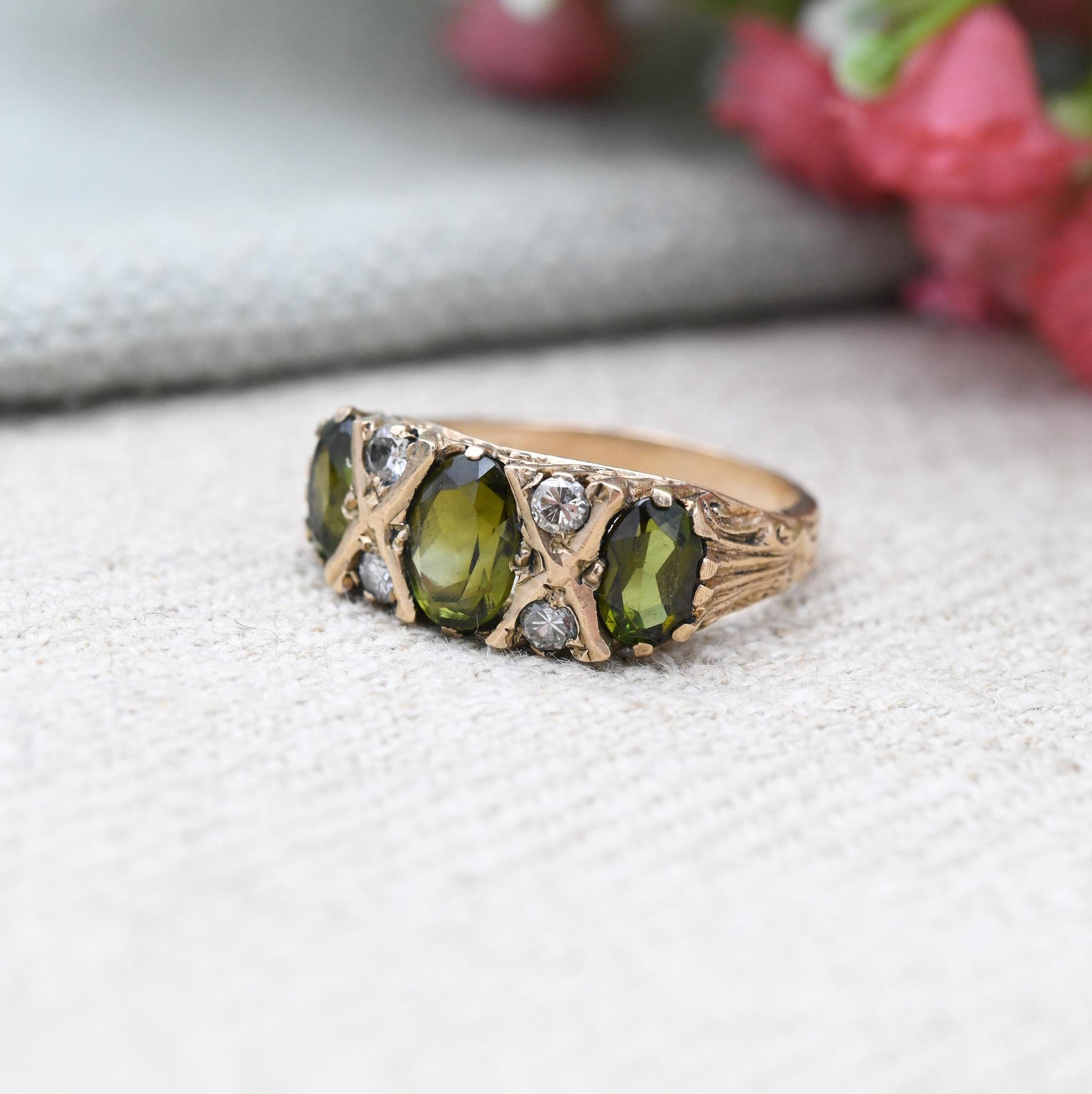 Vintage 9ct Gold Tourmaline Three Stone Ring - Olive Green Flush Set Trilogy Half Eternity Ring Accent Stones | UK Size - L US Size - 5 3/4