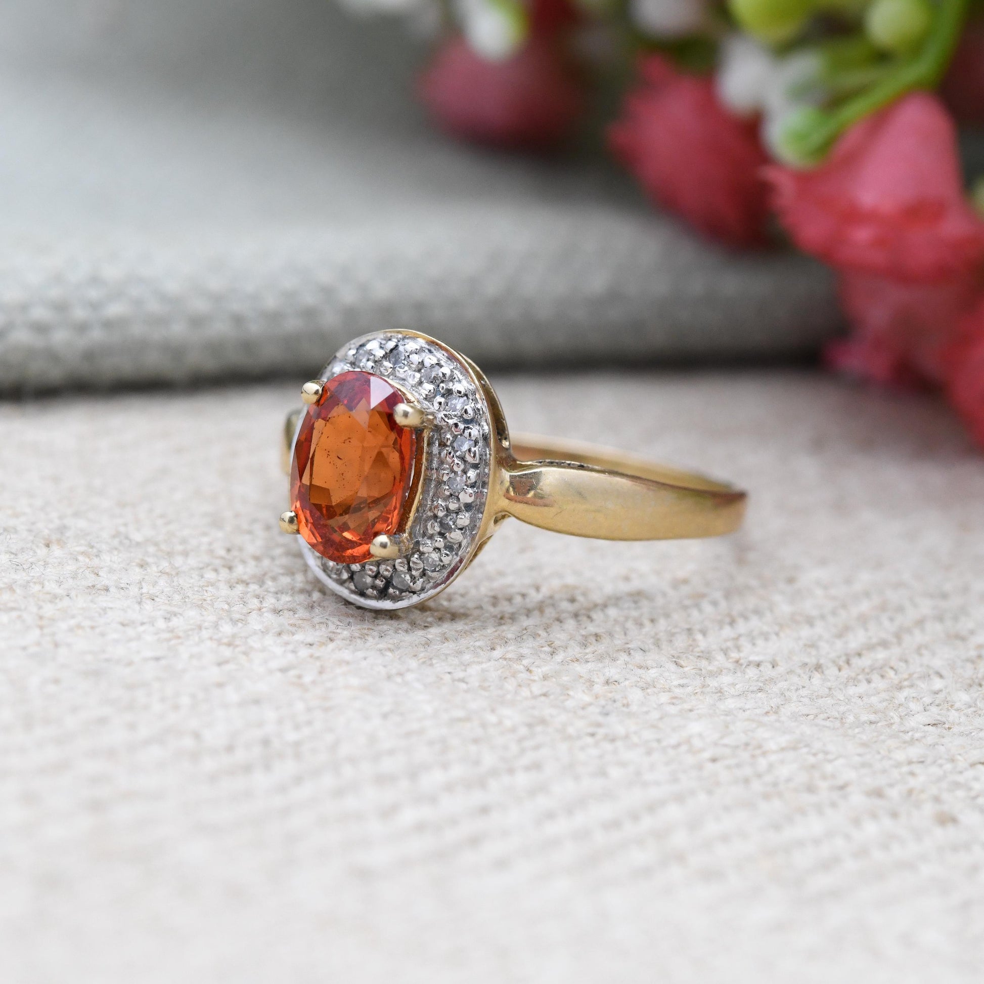 Vintage 9ct Gold Orange Sapphire Ring with Diamond Halo - Faceted Oval Cut Cocktail Dress Ring | UK Size - P | US Size - 7 3/4