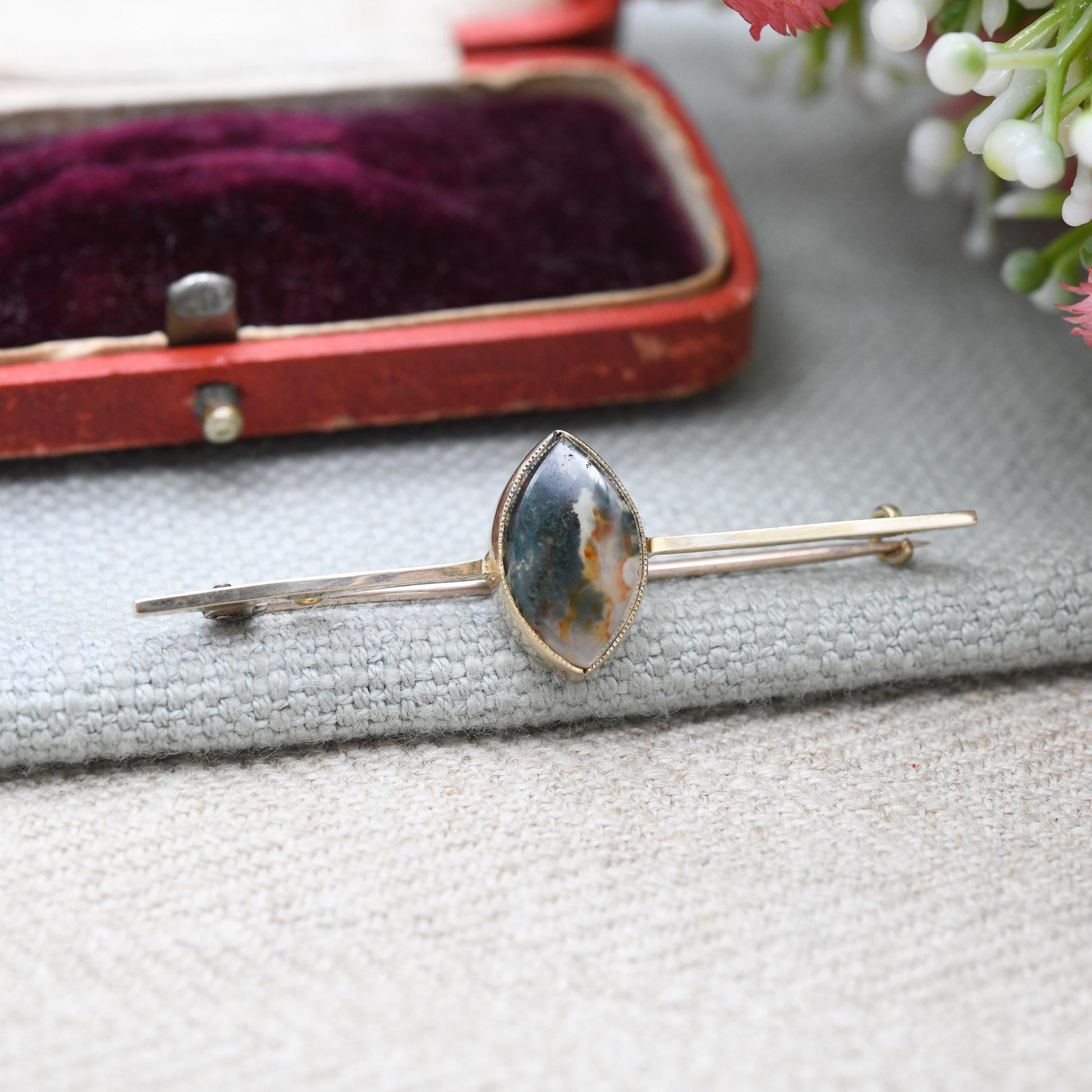 Antique Edwardian 9ct Gold Moss Agate Bar Brooch - Nature | Pretty Antique Gift | Solid Gold Gemstone Jewellery | Statement Pin