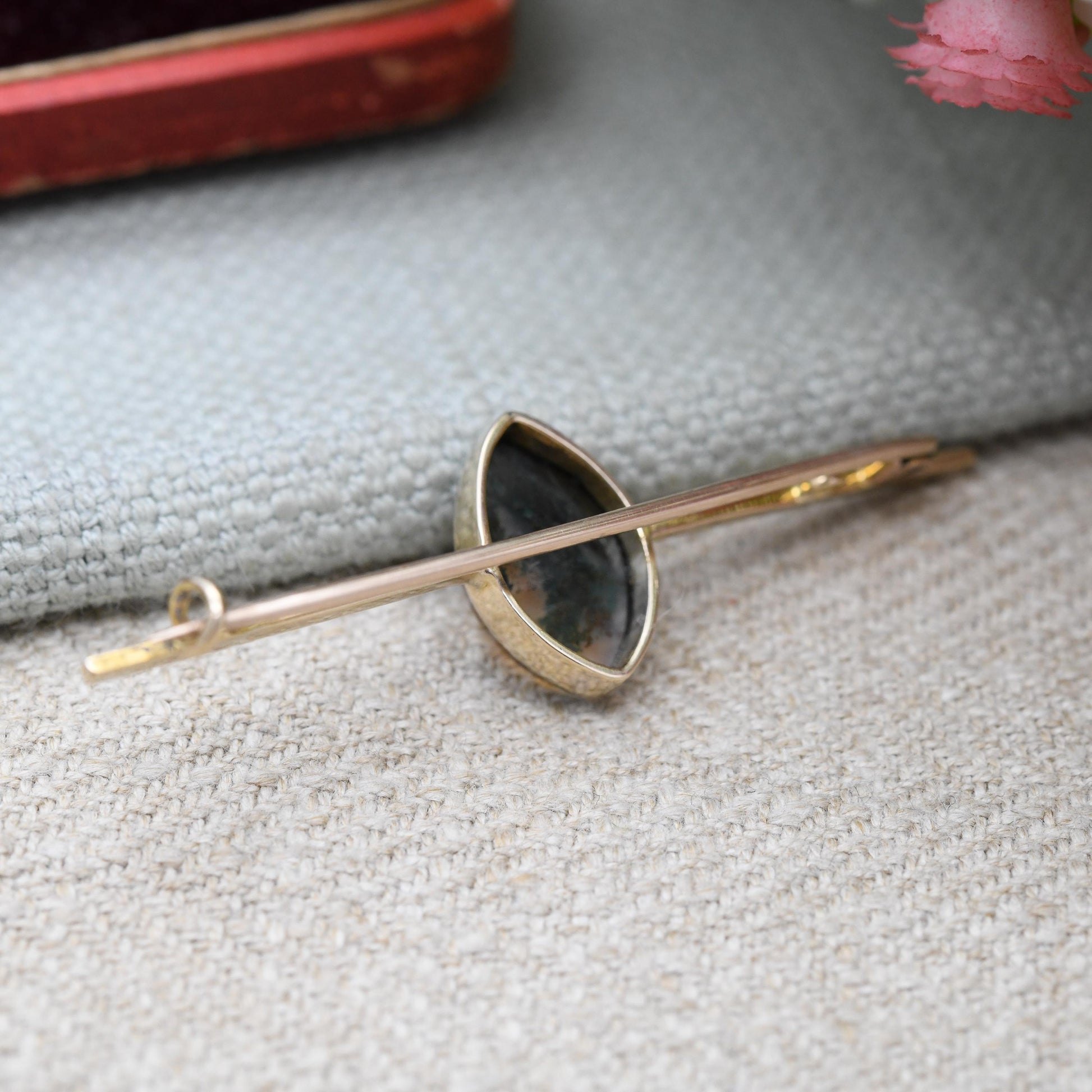 Antique Edwardian 9ct Gold Moss Agate Bar Brooch - Nature | Pretty Antique Gift | Solid Gold Gemstone Jewellery | Statement Pin