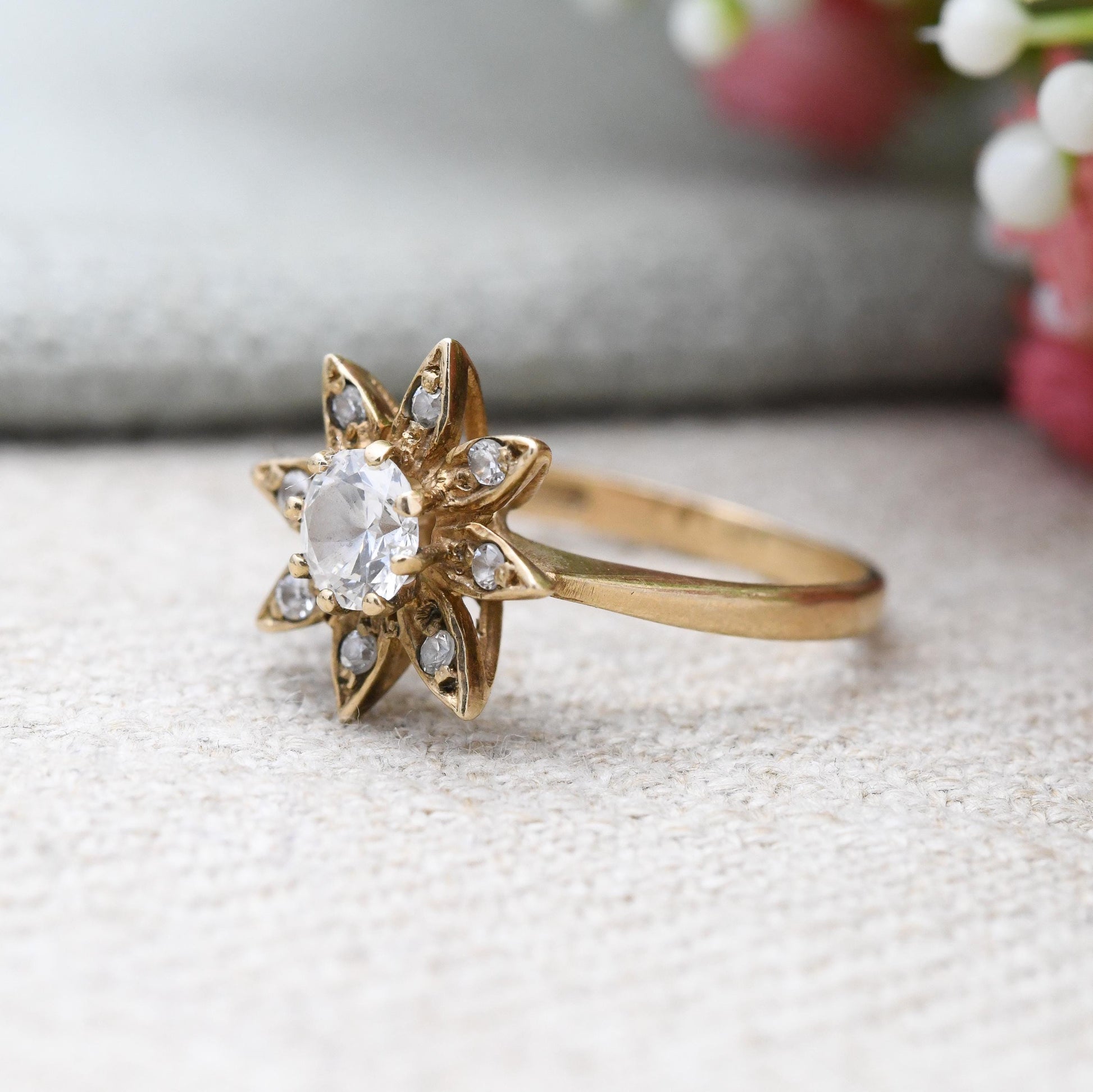 Vintage 9ct Gold Cluster Ring 1984 with Clear Stones - Mid-Century Delicate Cocktail Elven Style Star Ring | UK Size - L 1/2 | US Size - 6