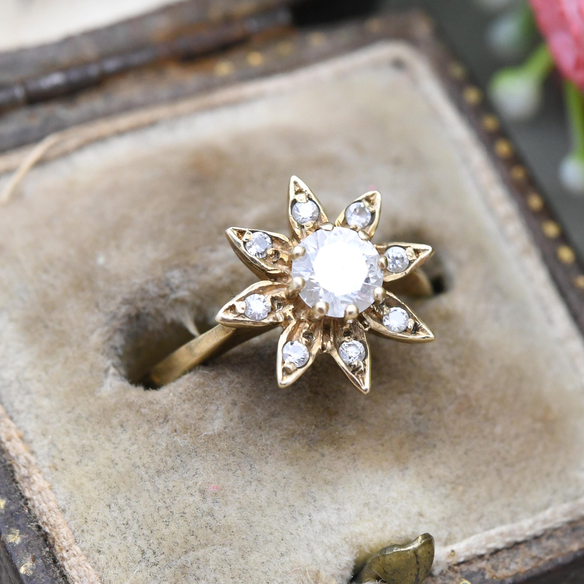 Vintage 9ct Gold Cluster Ring 1984 with Clear Stones - Mid-Century Delicate Cocktail Elven Style Star Ring | UK Size - L 1/2 | US Size - 6