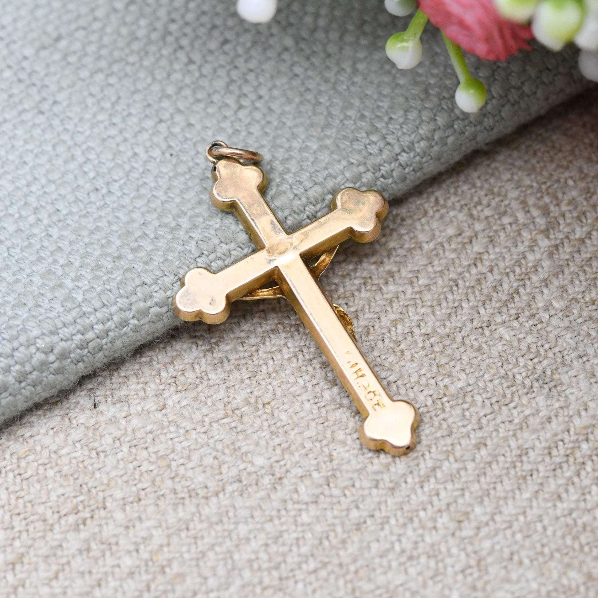 Antique 9ct Gold Crucifix Pendant - Jesus on the Cross Solid Yellow Gold Jewellery Religious Necklace Christening Baptism