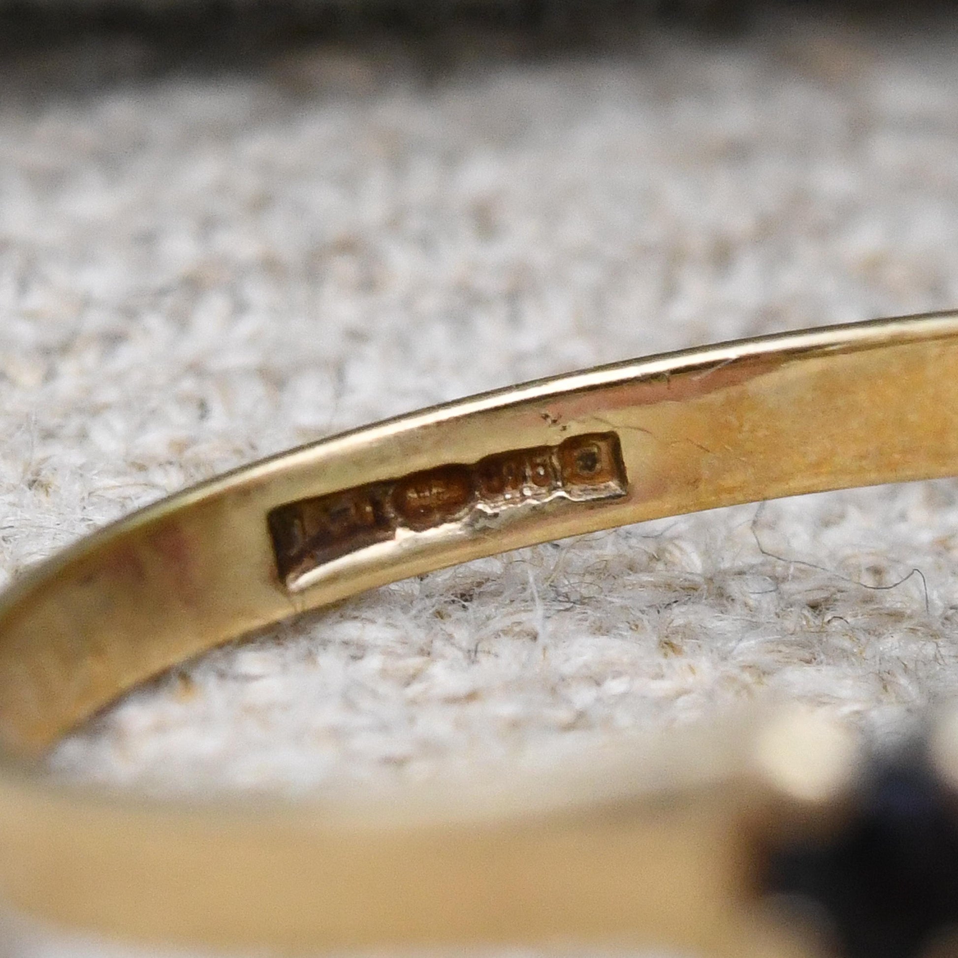 Vintage 9ct Gold Sapphire and Diamond Half Eternity Ring - Alternate Blue White Gem Stacking Ring | UK Size - I 1/2 | US Size - 4 1/2