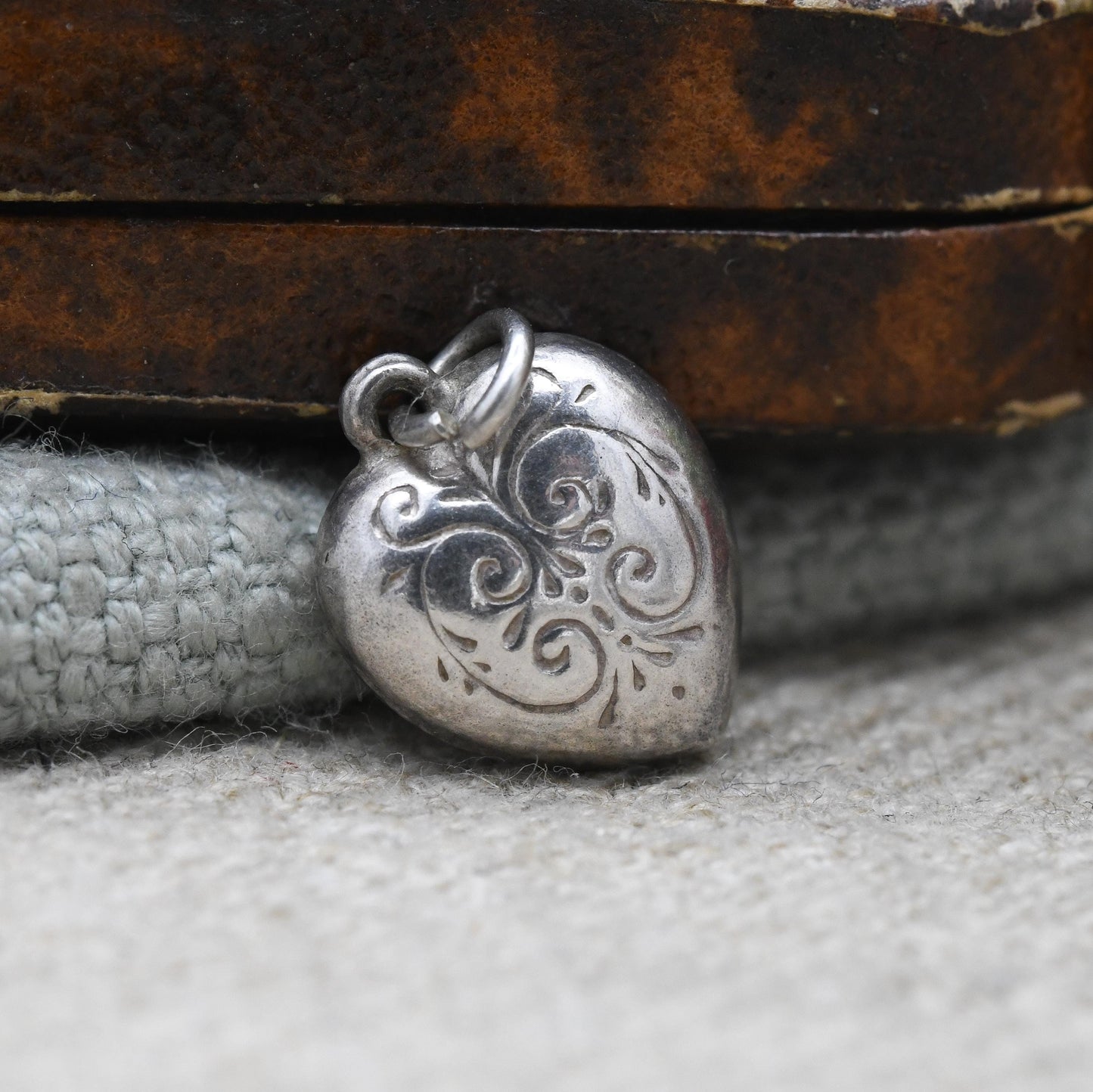 Vintage Sterling Silver Heart Charm Pendant with Engraved Pattern - Small Puffed Love Heart | Gift for Charm Bracelet