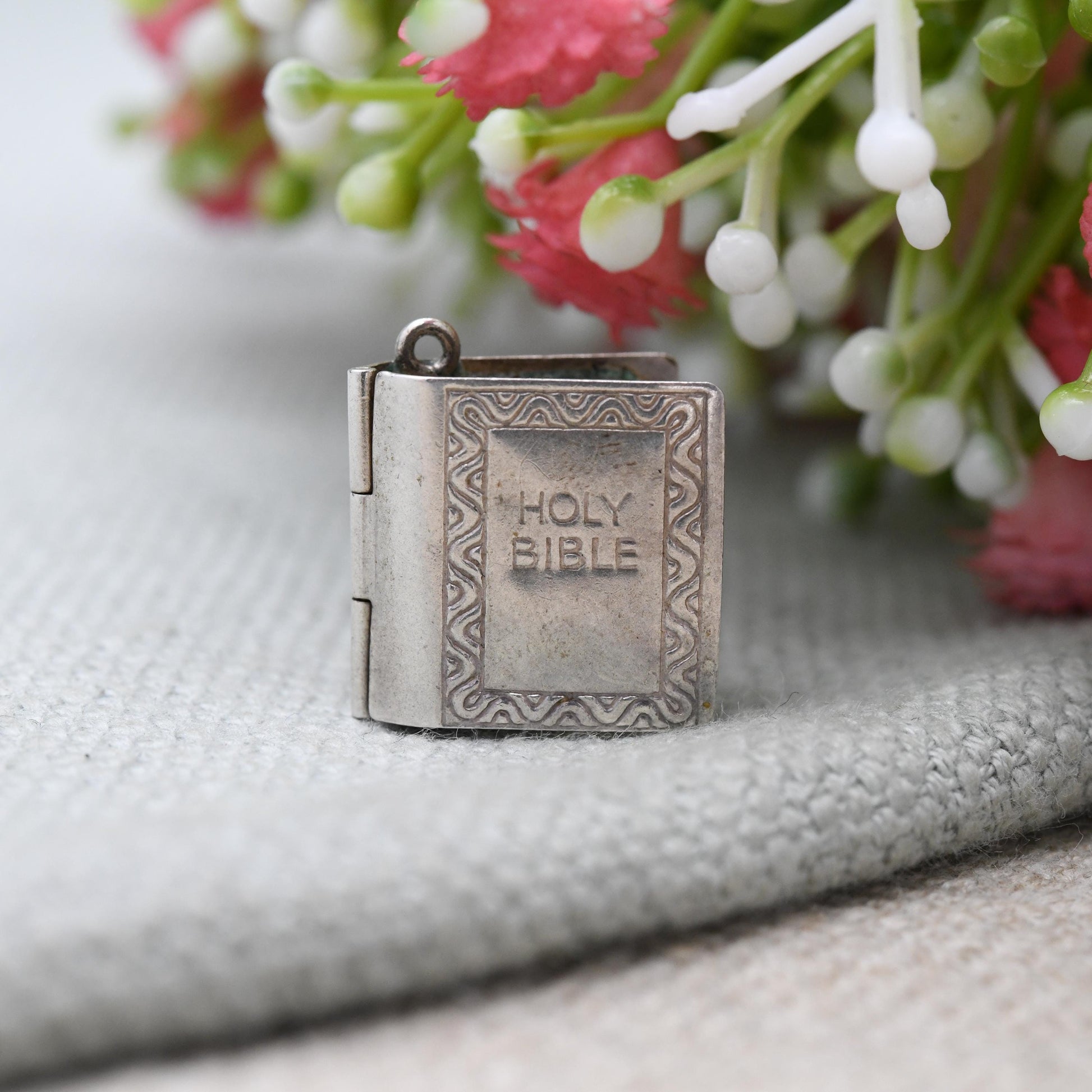 Vintage Sterling Silver Bible Opening Charm Pendant - Religion | Book | Christianity | Gift for Charm Bracelet Necklace Stack