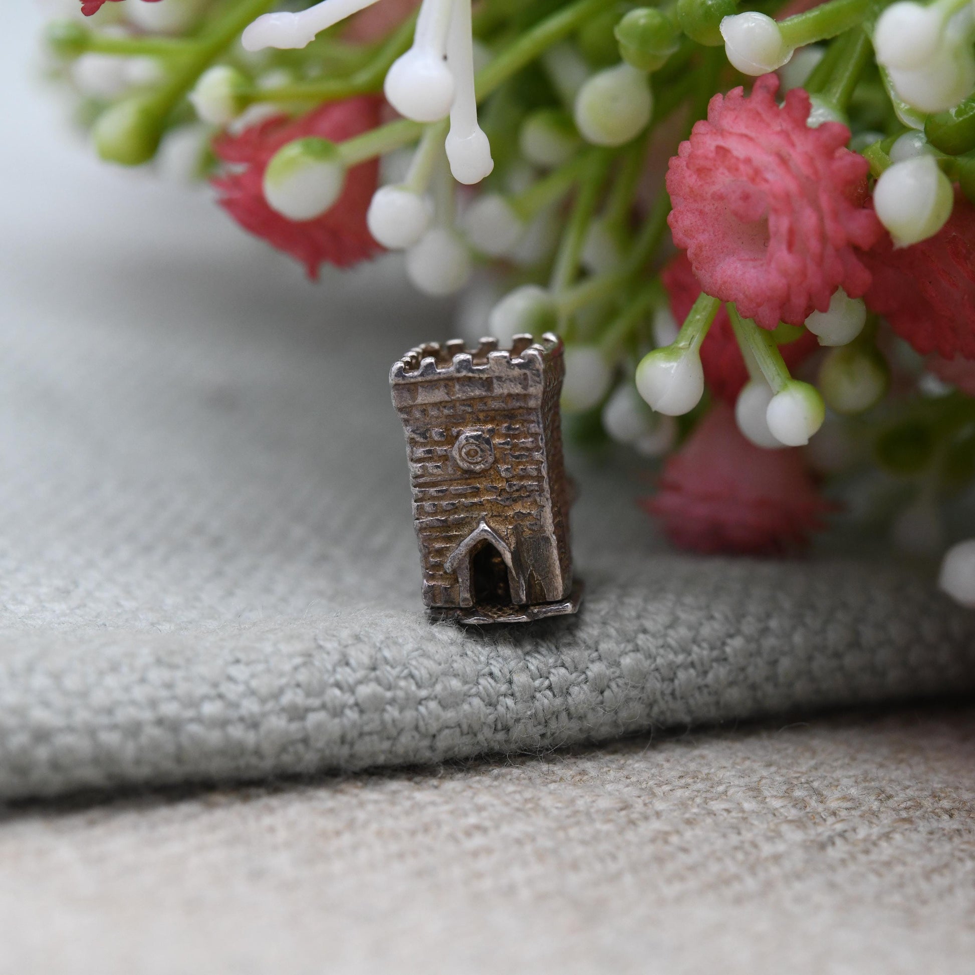 Vintage Sterling Silver Opening Church Wedding Charm Pendant - Wedding Day | Bride and Groom | Alter | Gift for Charm Bracelet
