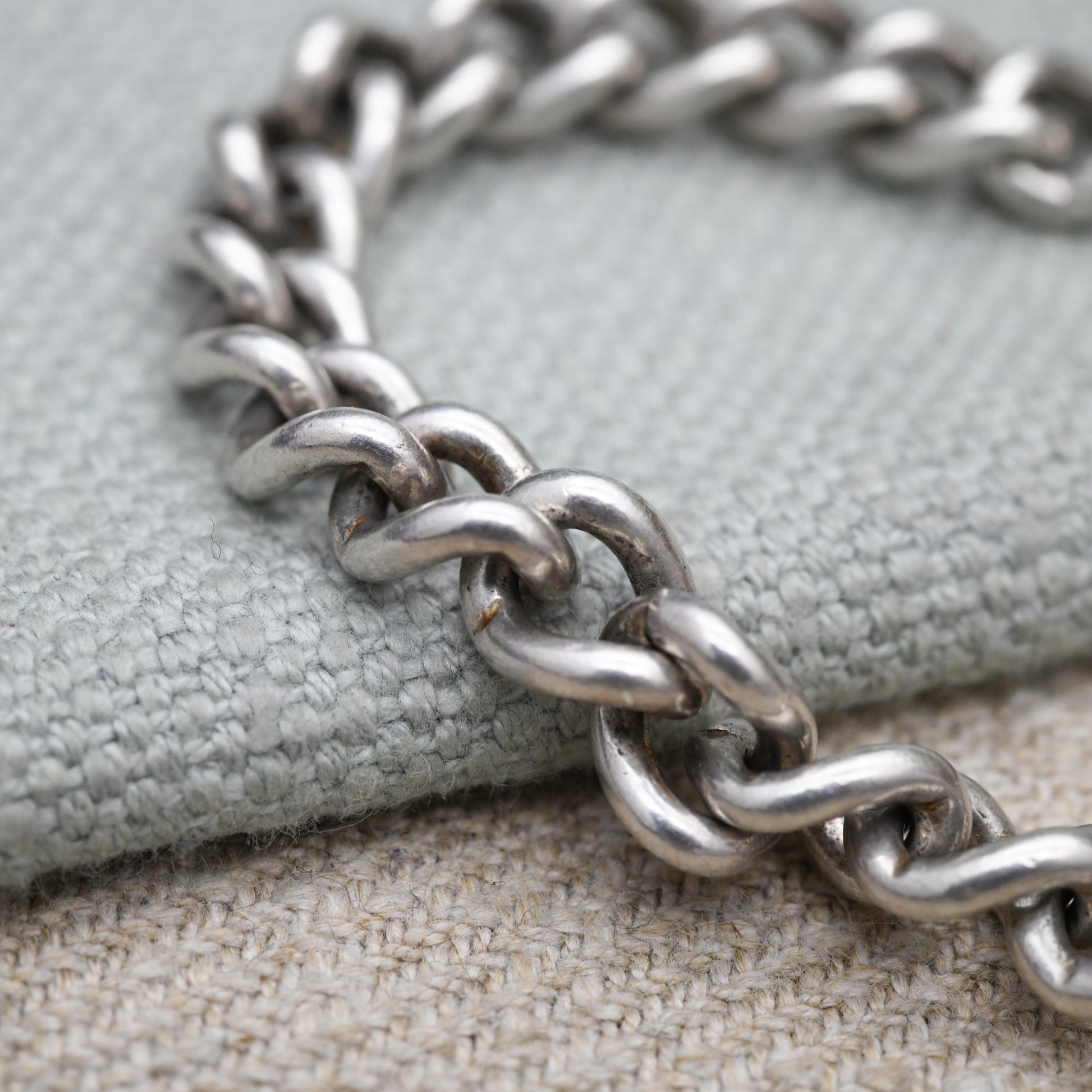 Vintage Sterling Silver Chain Bracelet - Rounded Curb Links | Charm Bracelet