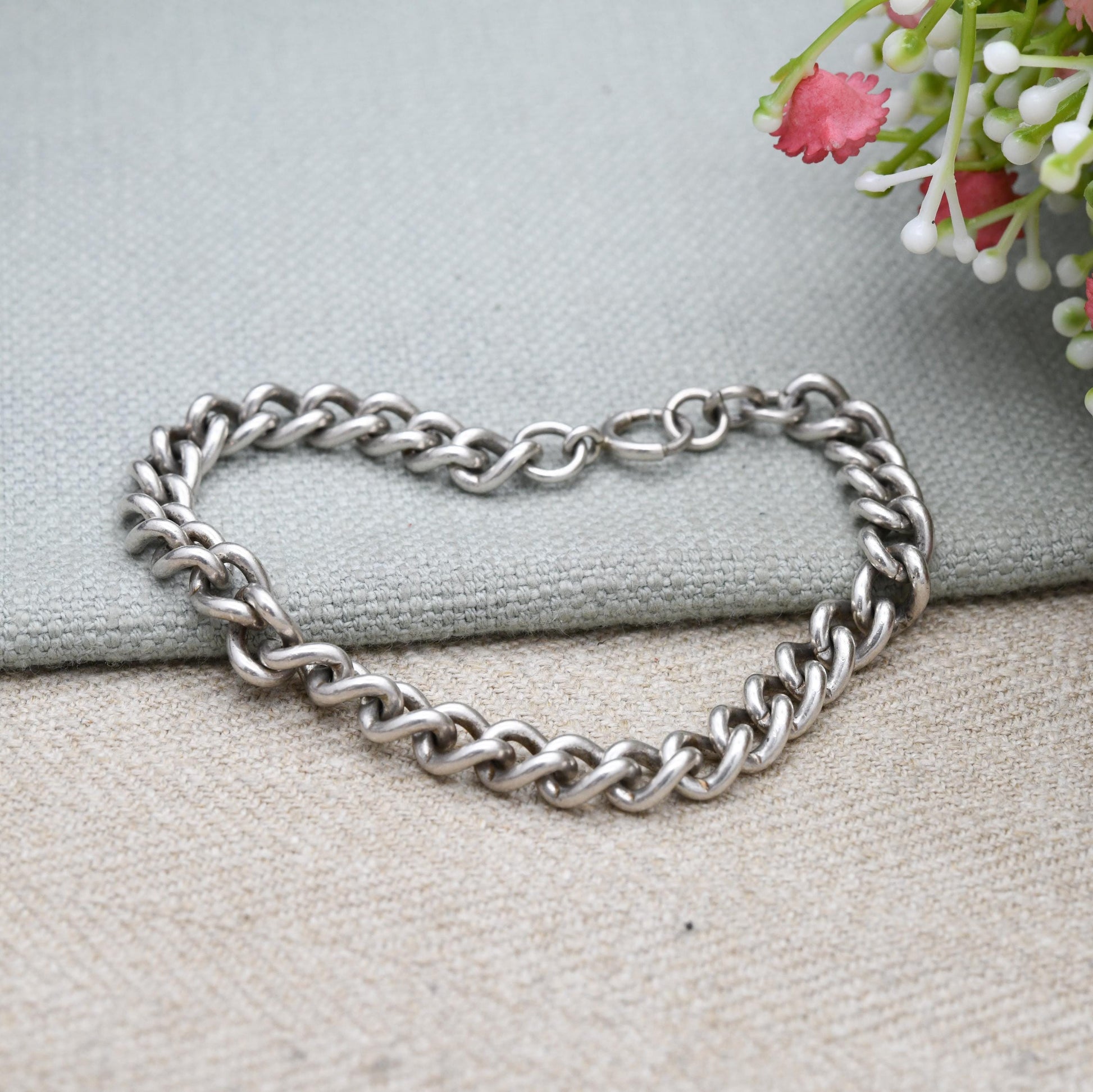 Vintage Sterling Silver Chain Bracelet - Rounded Curb Links | Charm Bracelet