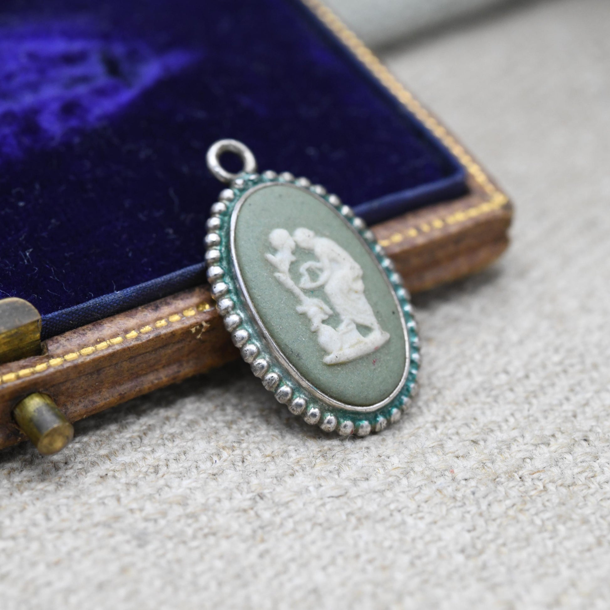 Vintage Wedgwood Sterling Silver Medea Green Jasperware Pendant 1970s - Oval Classical Cameo | Gift for Pendant Necklace