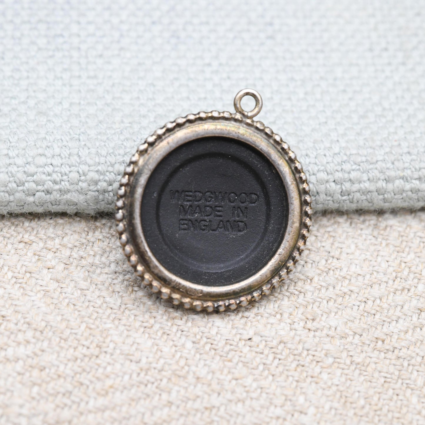 Vintage Wedgwood Sterling Silver Figure on Black Jasperware Pendant 1970s - | Circular Classical Cameo