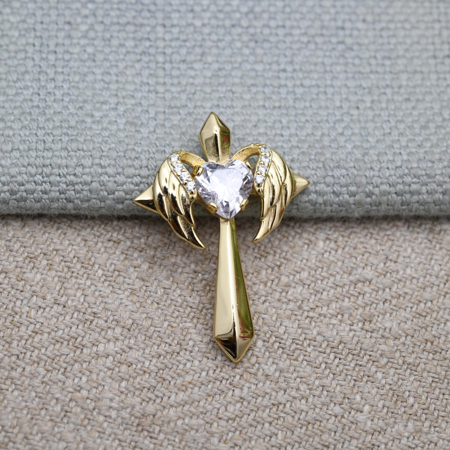 Vintage Gold Plated Sterling Silver Cross Pendant with Clear Love Heart CZ Stone - Religious Gift | Present | Christian Charm for Necklace