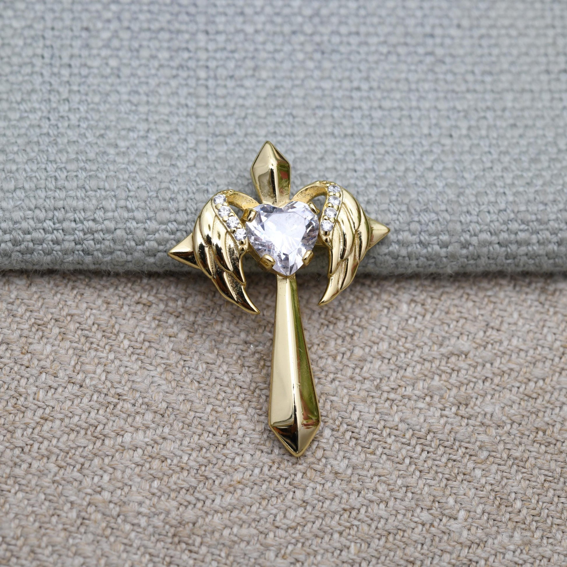Vintage Gold Plated Sterling Silver Cross Pendant with Clear Love Heart CZ Stone - Religious Gift | Present | Christian Charm for Necklace